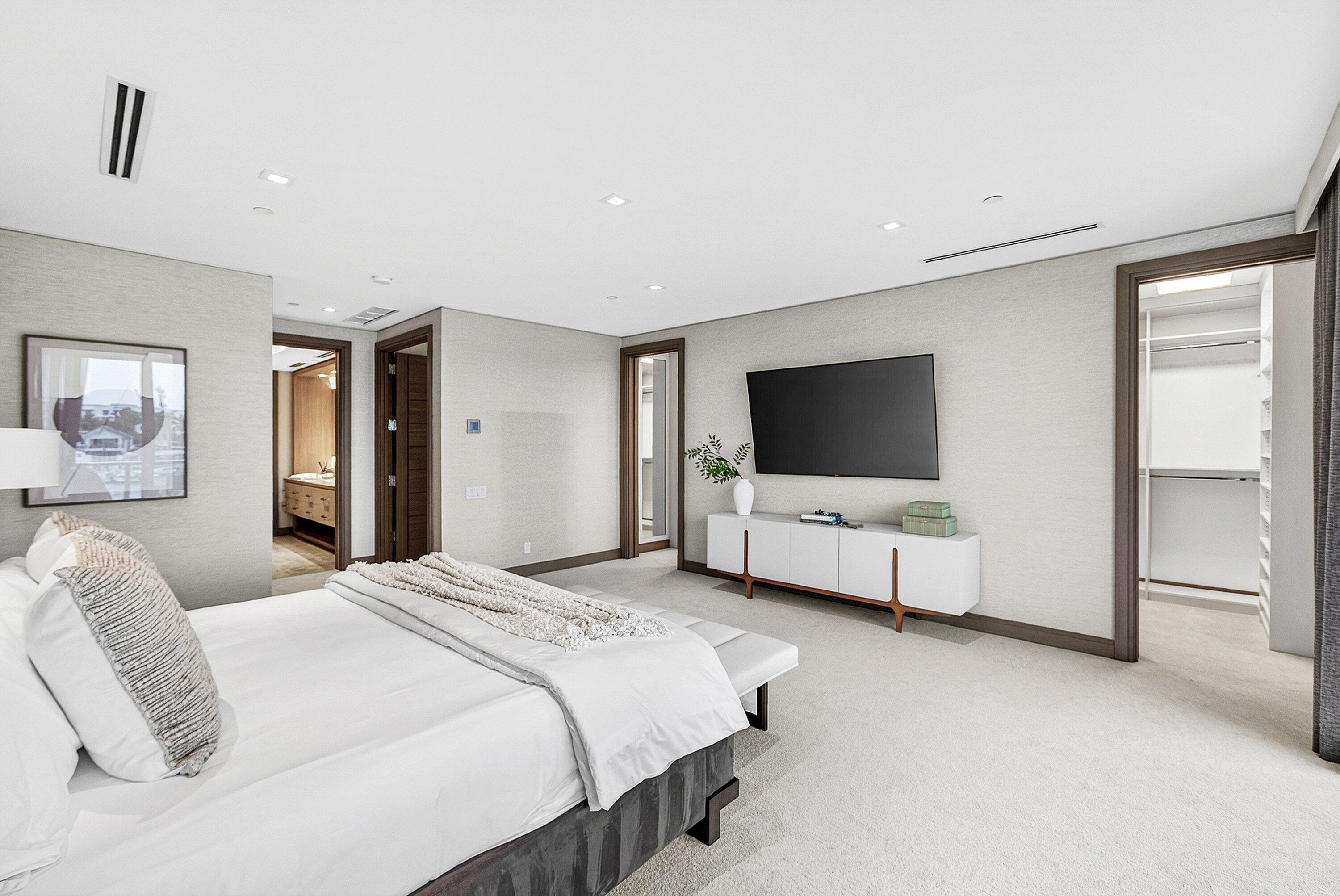 SEAGATE YACHT CLUB - Residential