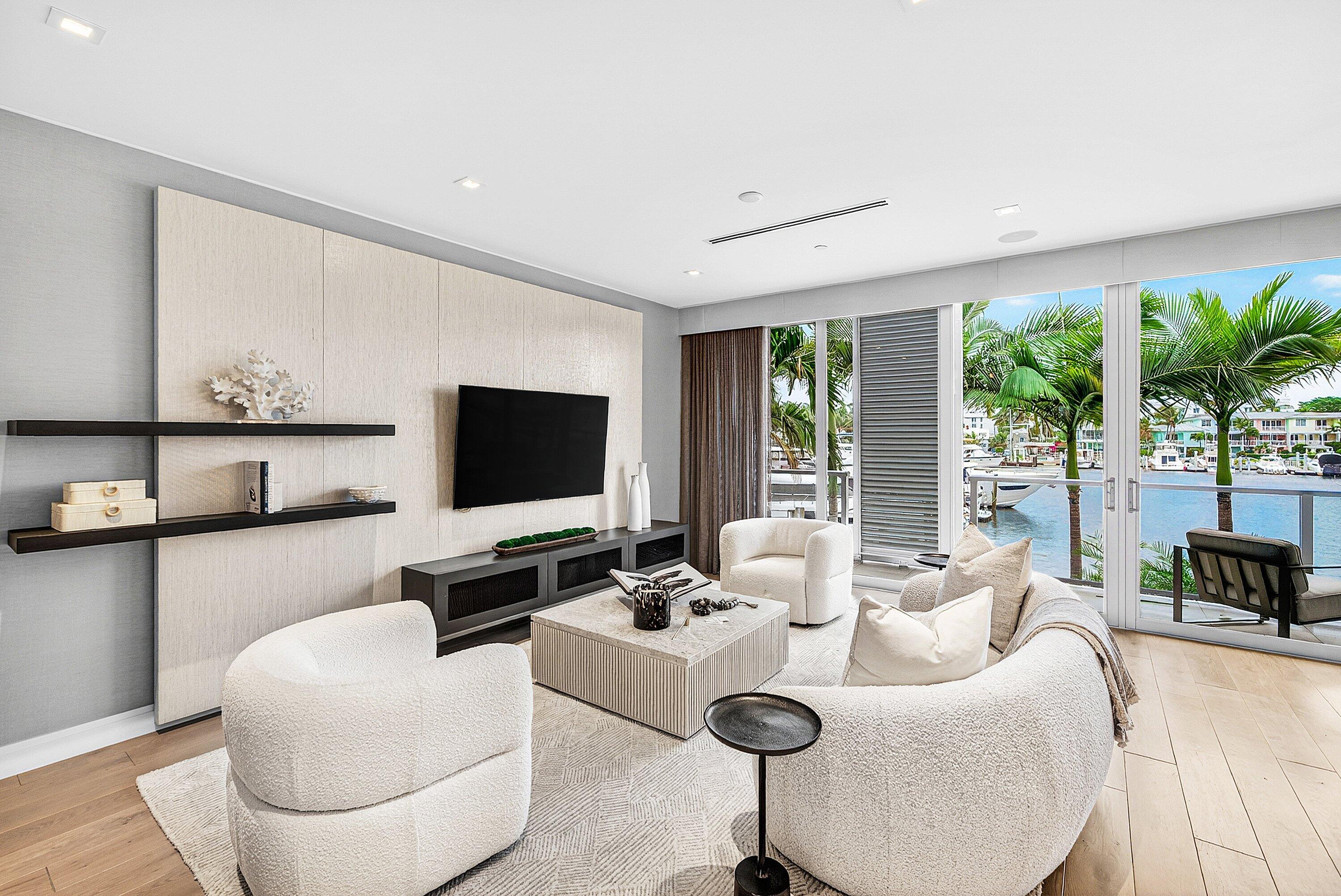 SEAGATE YACHT CLUB - Residential