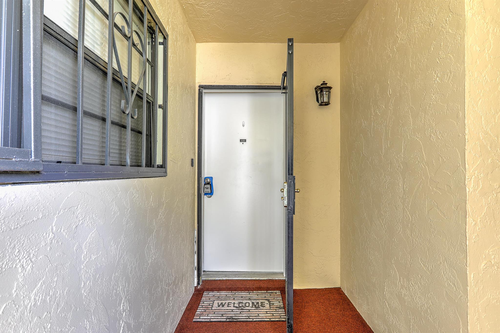 2050 Oleander Boulevard 5301, Fort Pierce, FL, 34950/$140,000 3 2050 Oleander Boulevard 5301