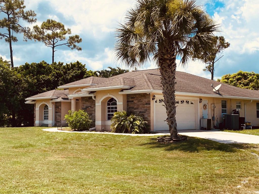 Photo of 13381 83rd Lane N, West Palm Beach, FL 33412 (MLS # R11009461)