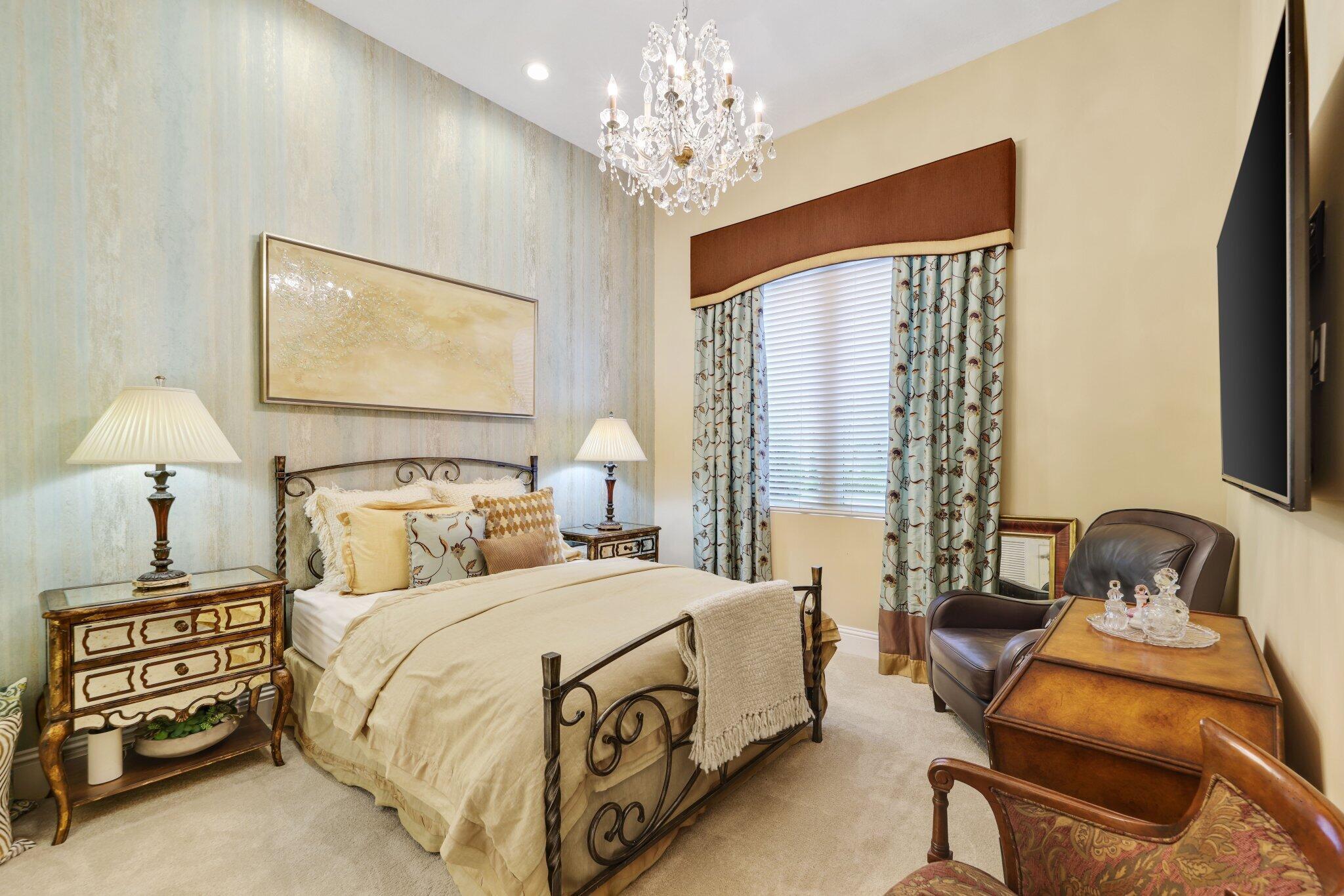 BOCA GROVE - Residential