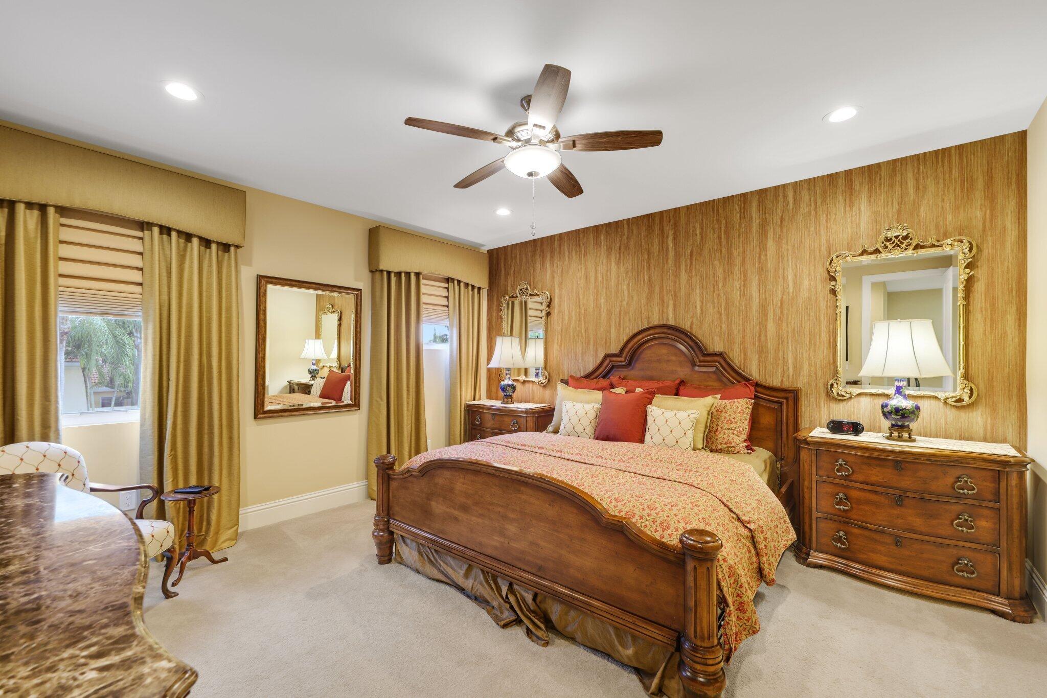 BOCA GROVE - Residential