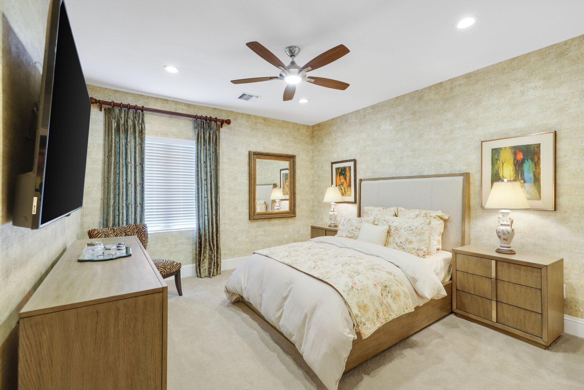 BOCA GROVE - Residential