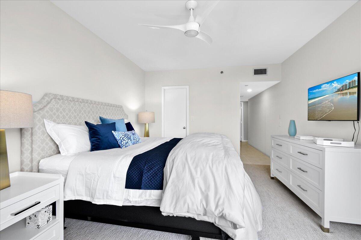 SOUTHPORTE ONE AT JONATHANS LANDING CONDO - Residential