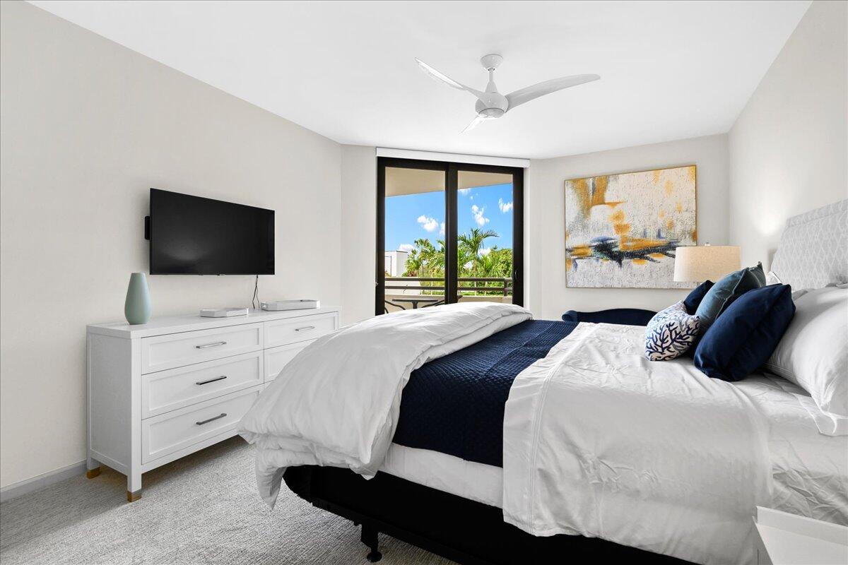 SOUTHPORTE ONE AT JONATHANS LANDING CONDO - Residential