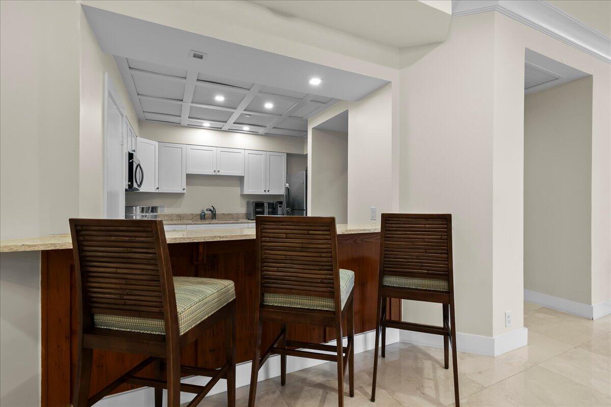 SOUTHPORTE ONE AT JONATHANS LANDING CONDO - Residential