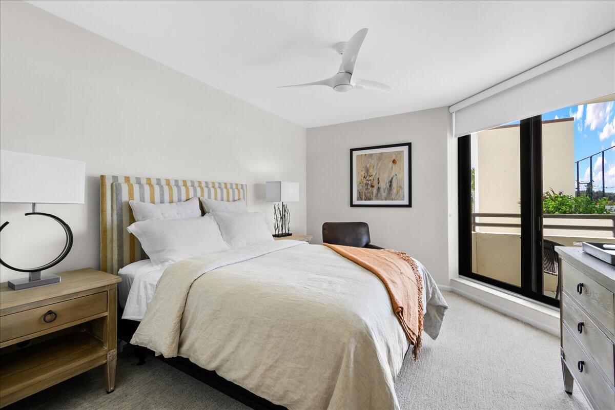 SOUTHPORTE ONE AT JONATHANS LANDING CONDO - Residential