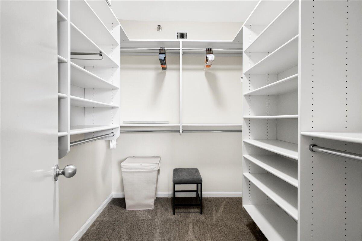 SOUTHPORTE ONE AT JONATHANS LANDING CONDO - Residential