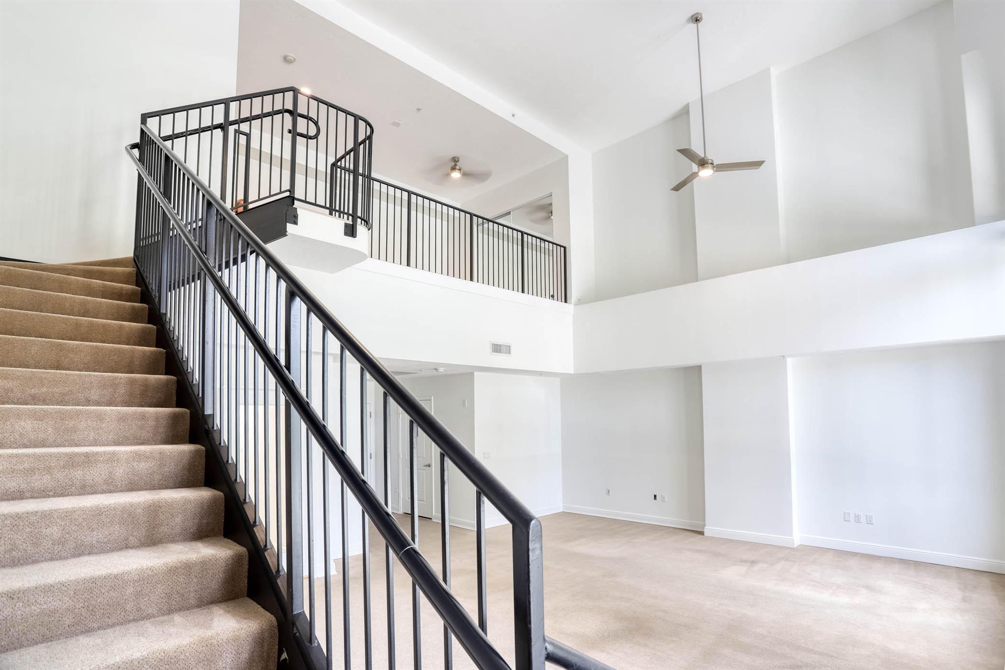 701 S Olive Avenue 116