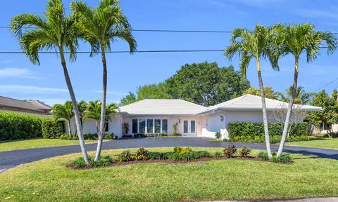 237 Fairway W Tequesta FL 33469