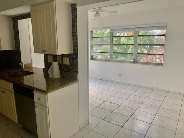 The Colonial Condominium - Residential