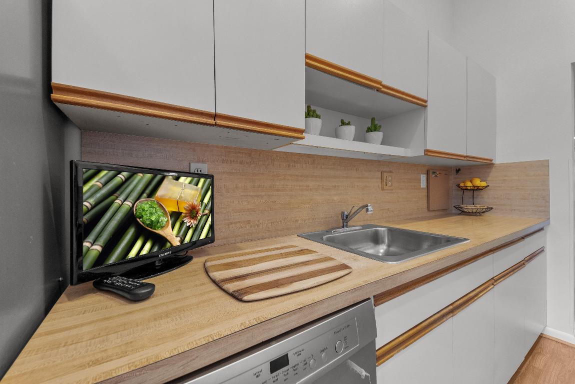 HIGH POINT OF DELRAY WEST CONDO SEC 3 - Residential