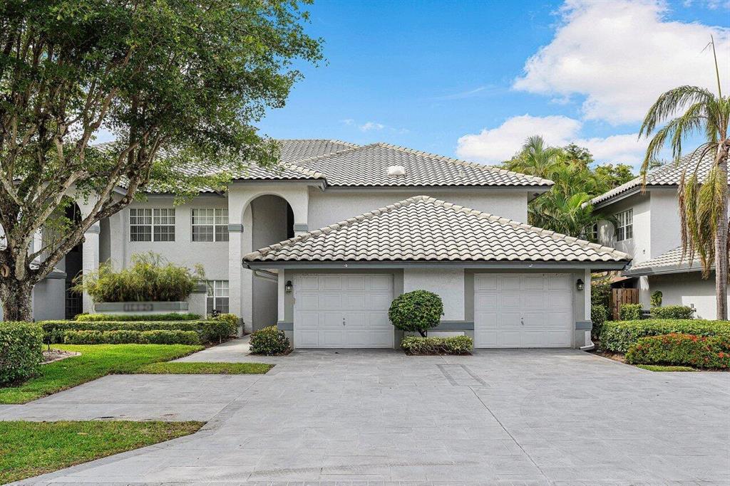 Photo of 11698 Briarwood 2 Circle #2, Boynton Beach, FL 33437 (MLS # R10759422)