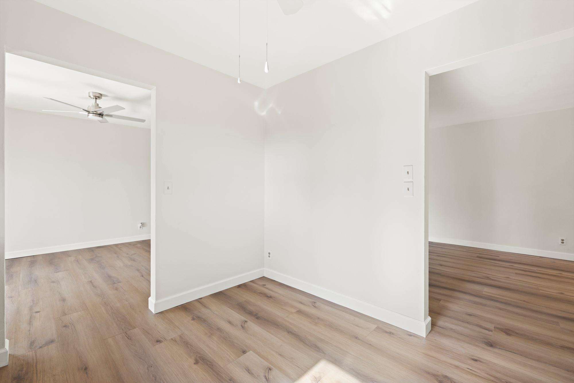 DELRAY VILLAS - Residential