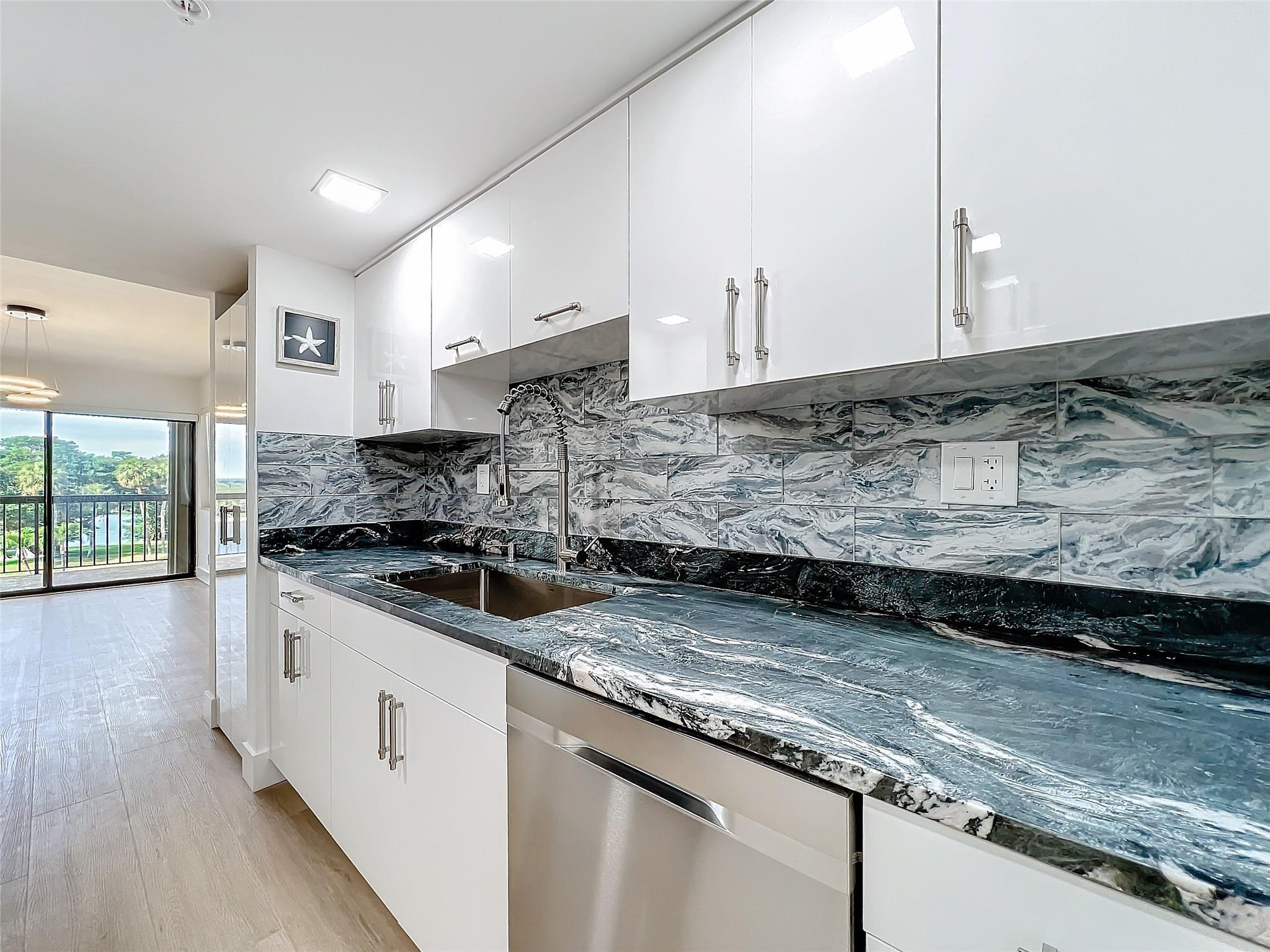 Everglades North Palm Bea - Residential Lease