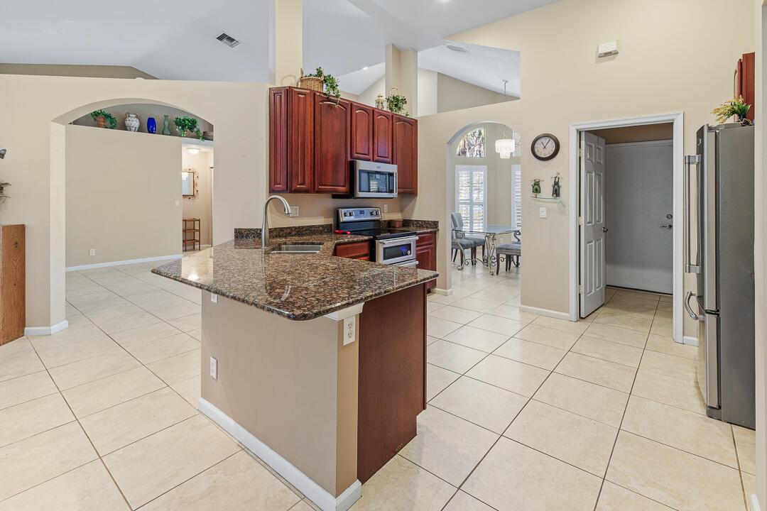 PORT ST LUCIE SECTION 23 - Residential