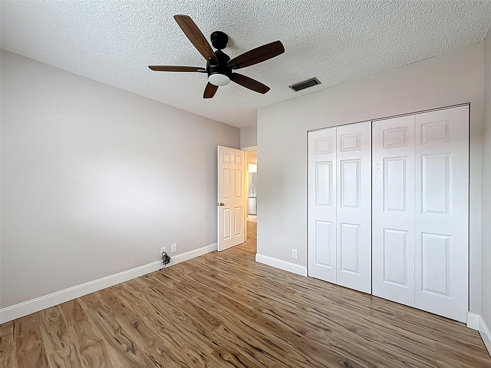 CENTURA PARC - Residential