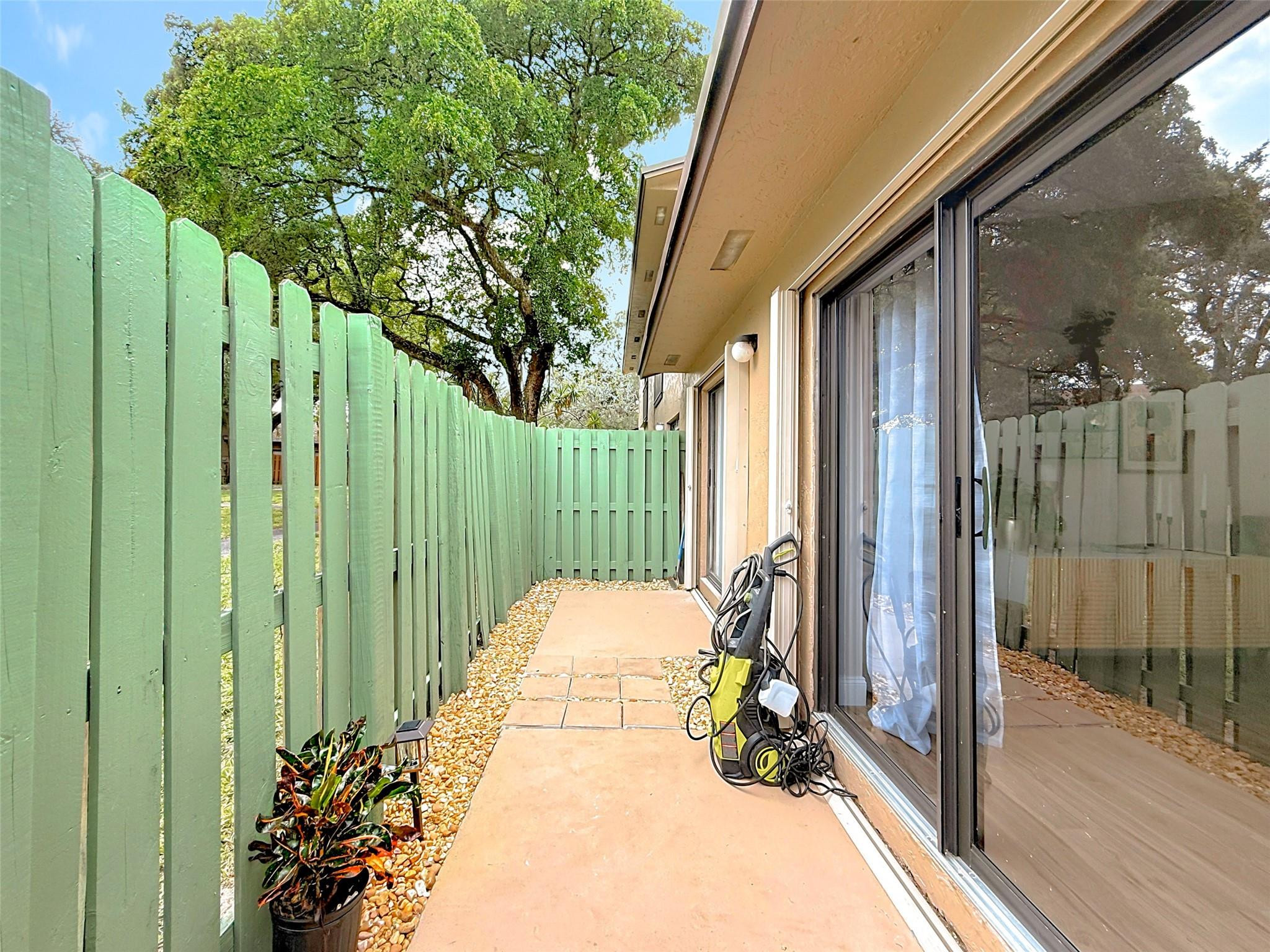 CENTURA PARC - Residential