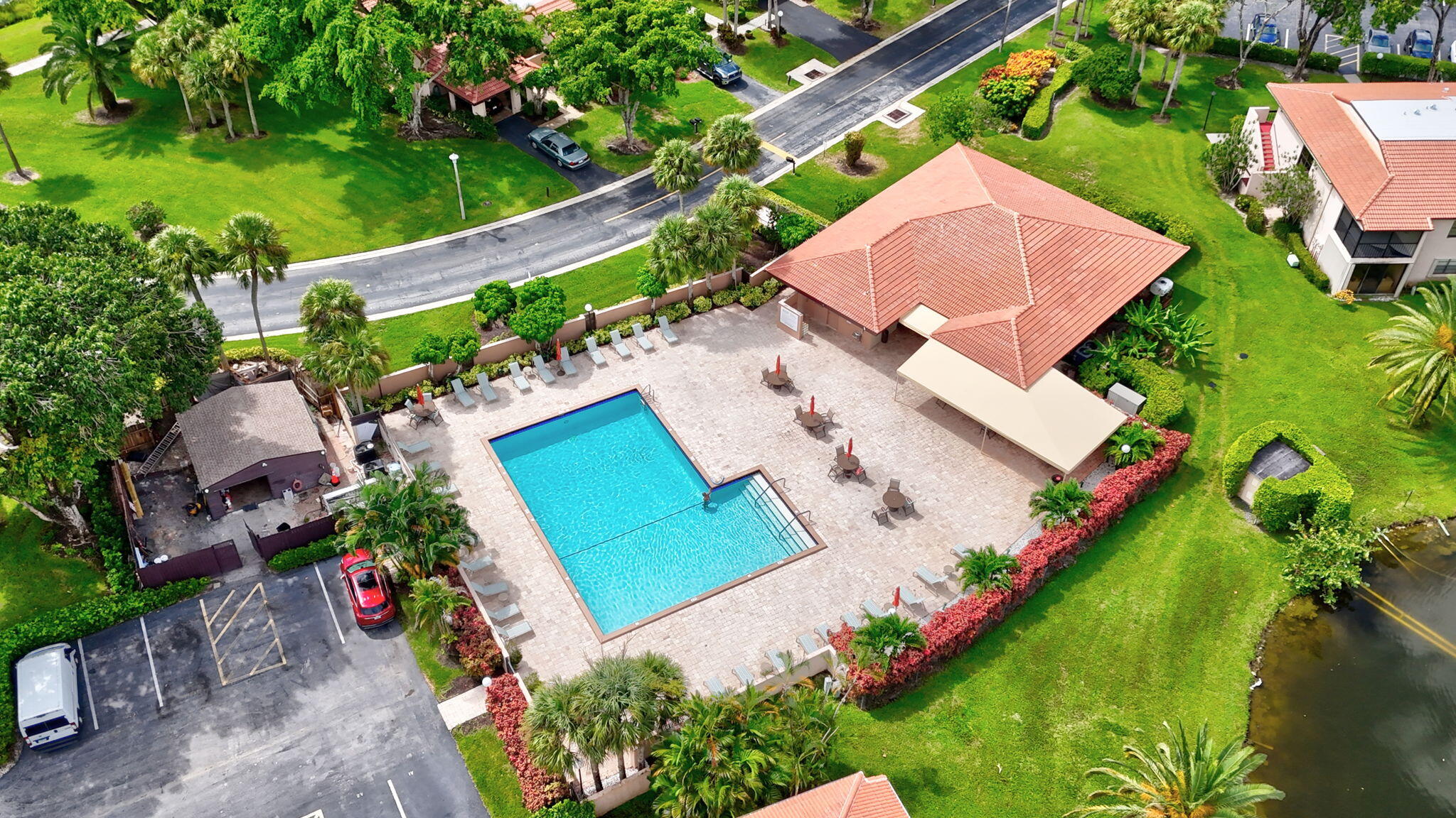 9272 Vista Del Lago 28F
