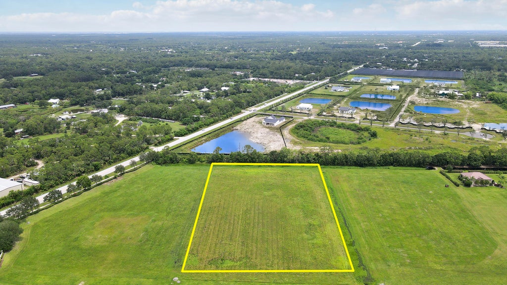 Photo of 4585 SW Stoneybrook Way, Palm City, FL 34990 (MLS # R11105920)