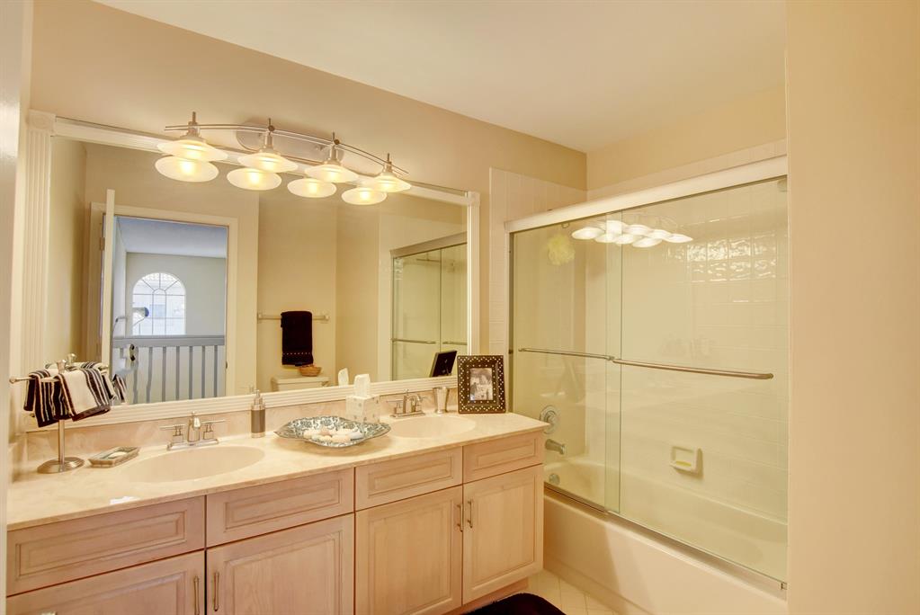 Ventura @ Mission Bay - Residential