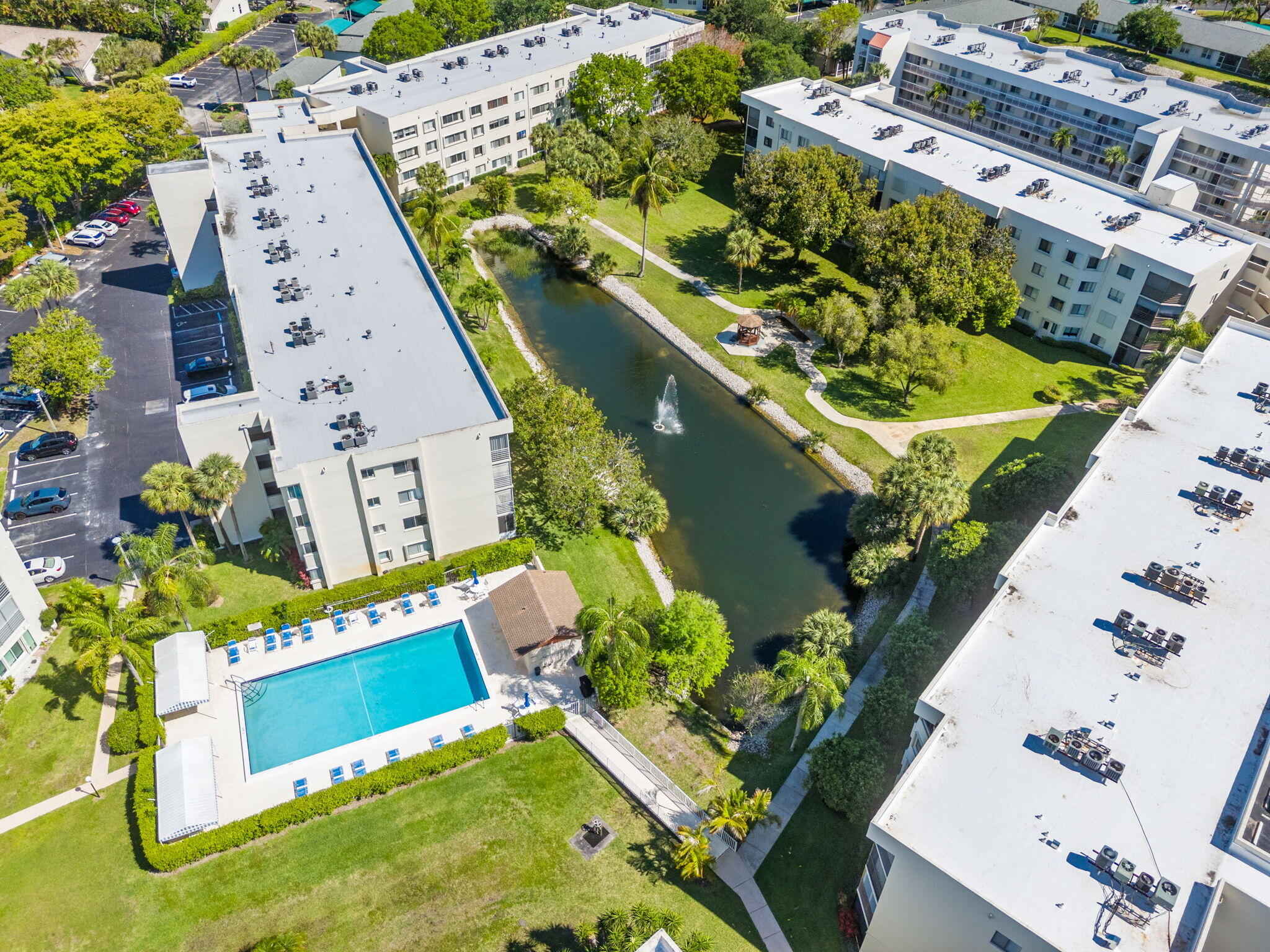 GRANDVIEW AT SPRING LAKES CONDO - Residential