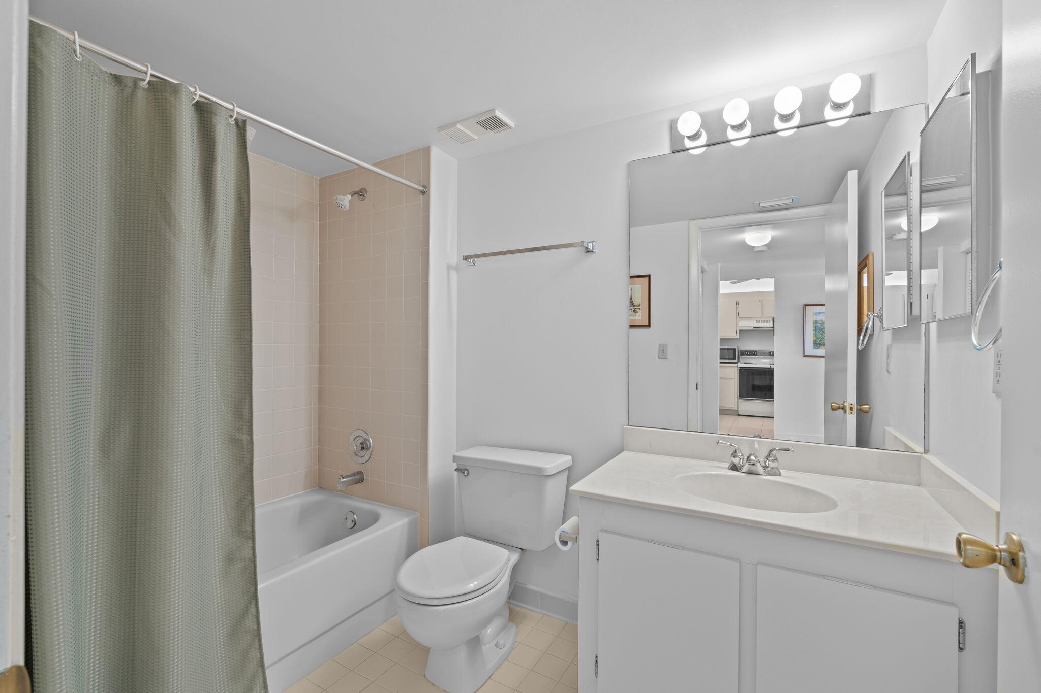 GRANDVIEW AT SPRING LAKES CONDO - Residential