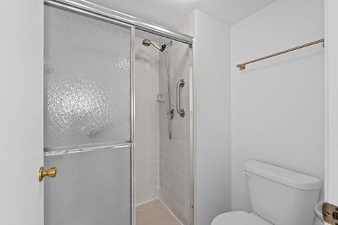 Tiny photo for 3138 Via Poinciana Dr #410, Lake Worth, FL 33467 (MLS # B26022351)