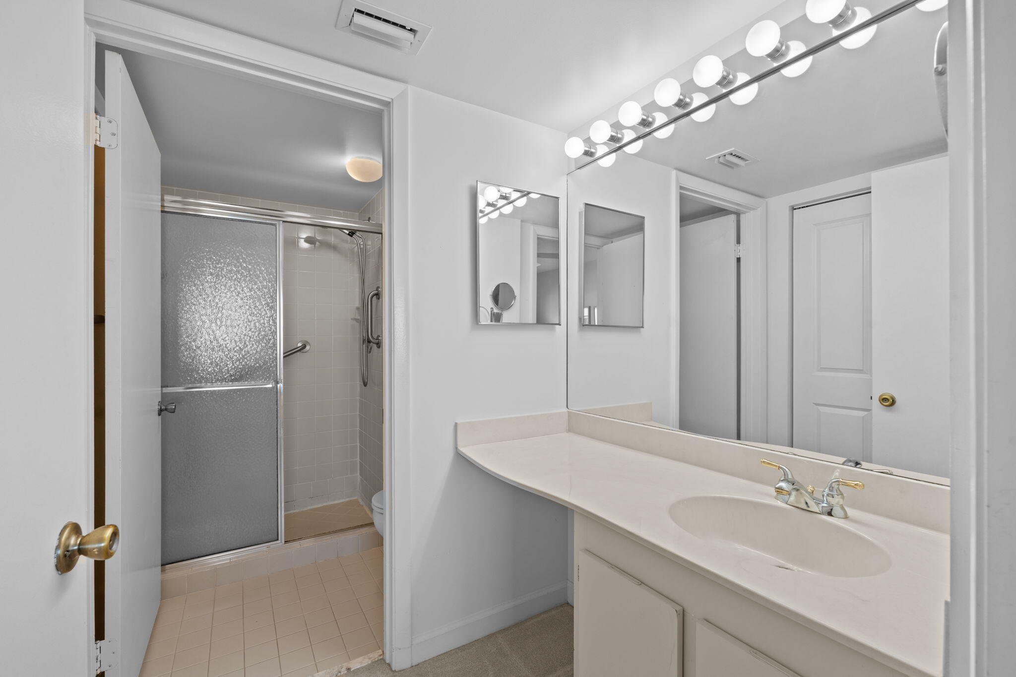 GRANDVIEW AT SPRING LAKES CONDO - Residential