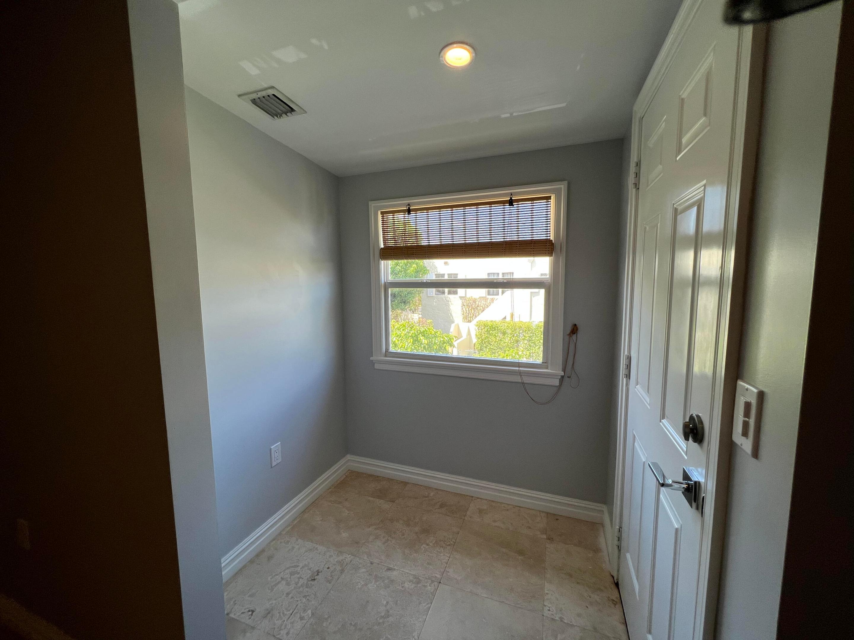 JEANETTE COURT - Residential Lease