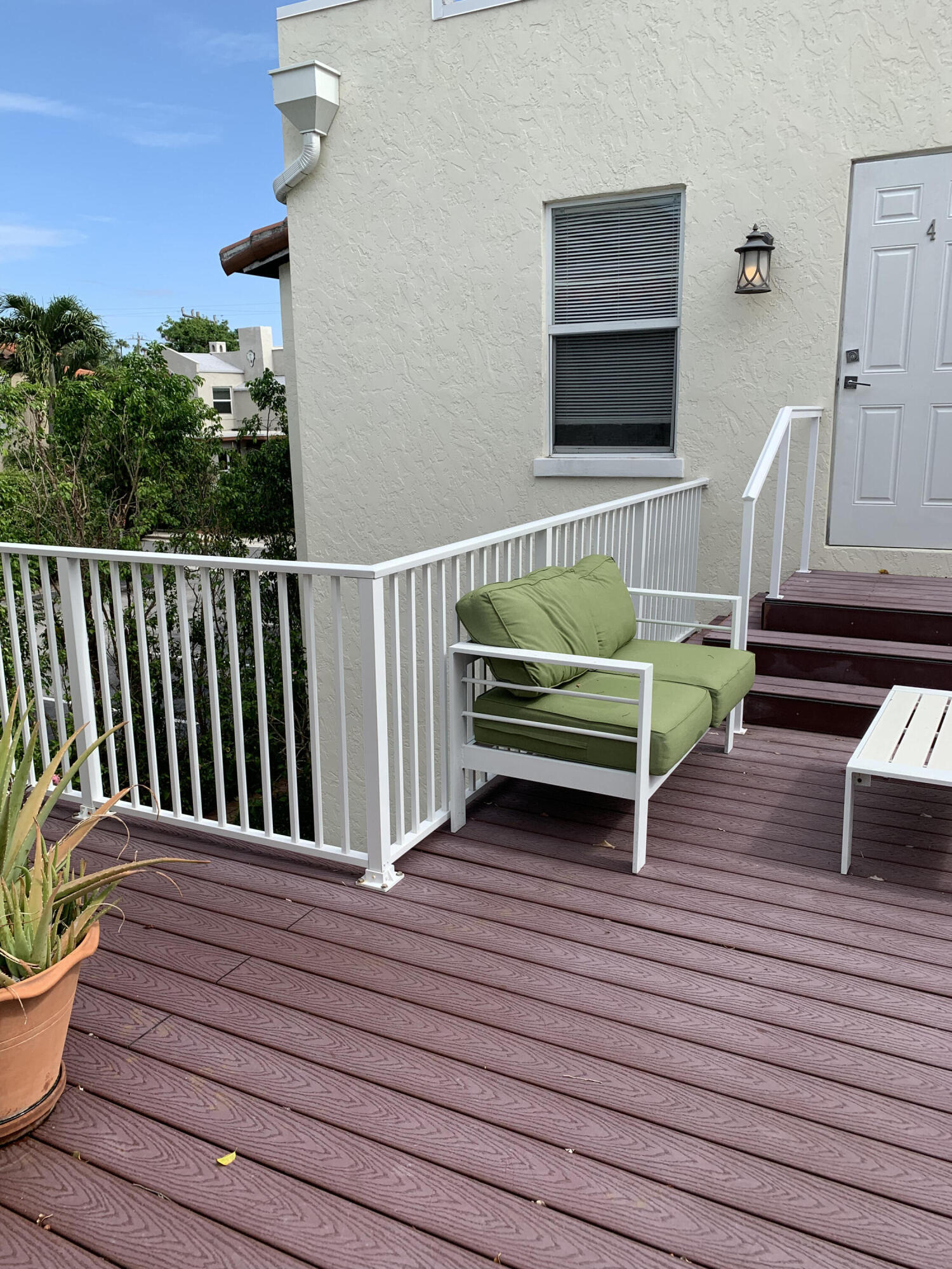 JEANETTE COURT - Residential Lease