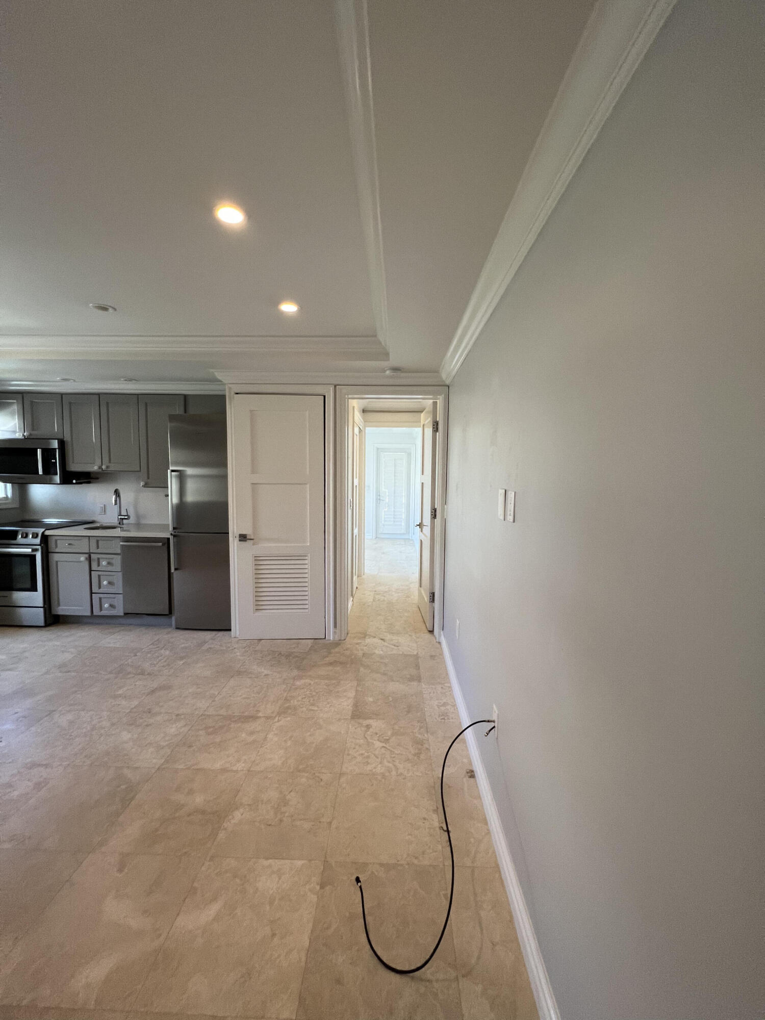 JEANETTE COURT - Residential Lease