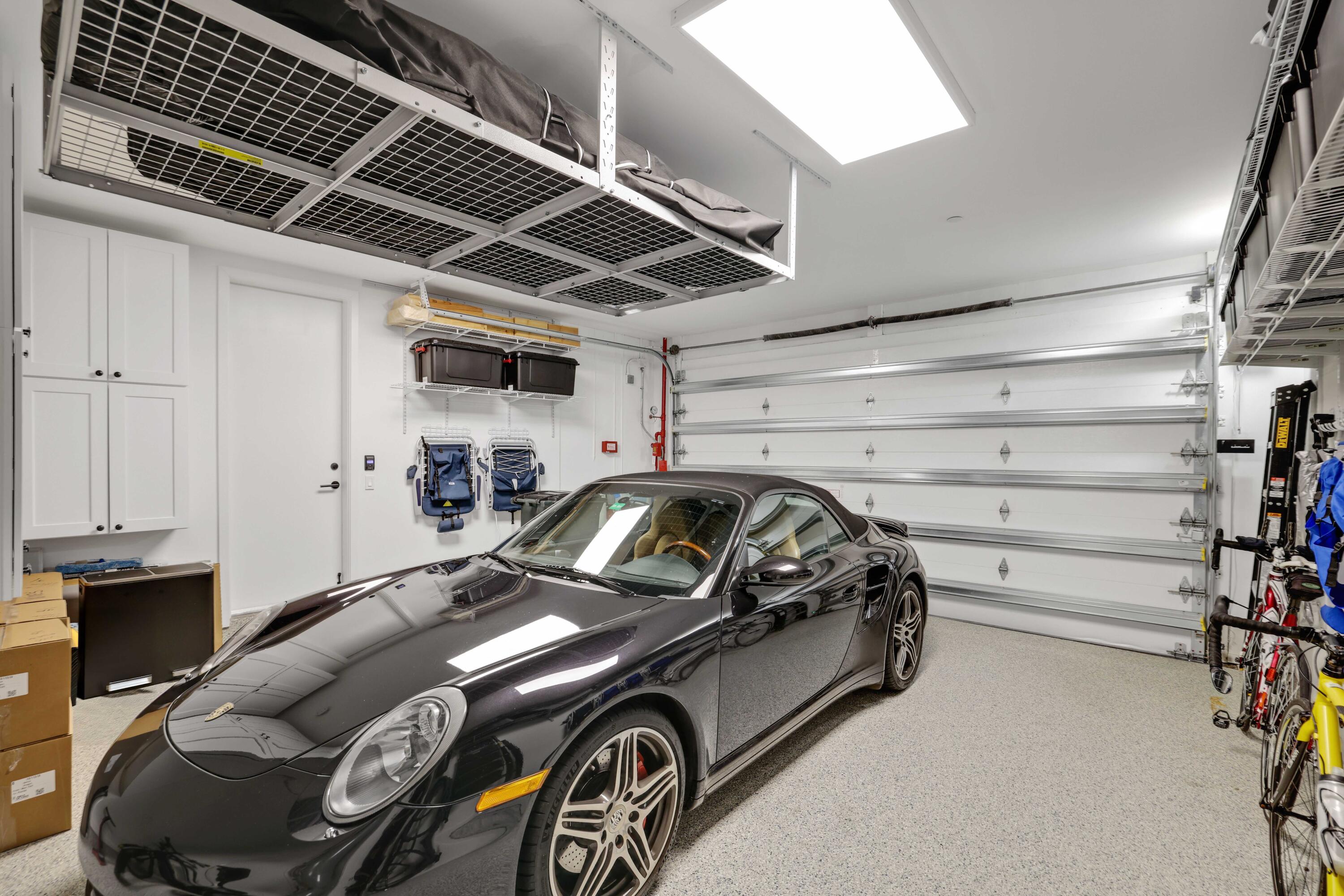 GULF STREAM VIEWS CONDO BLDG 4 - Residential