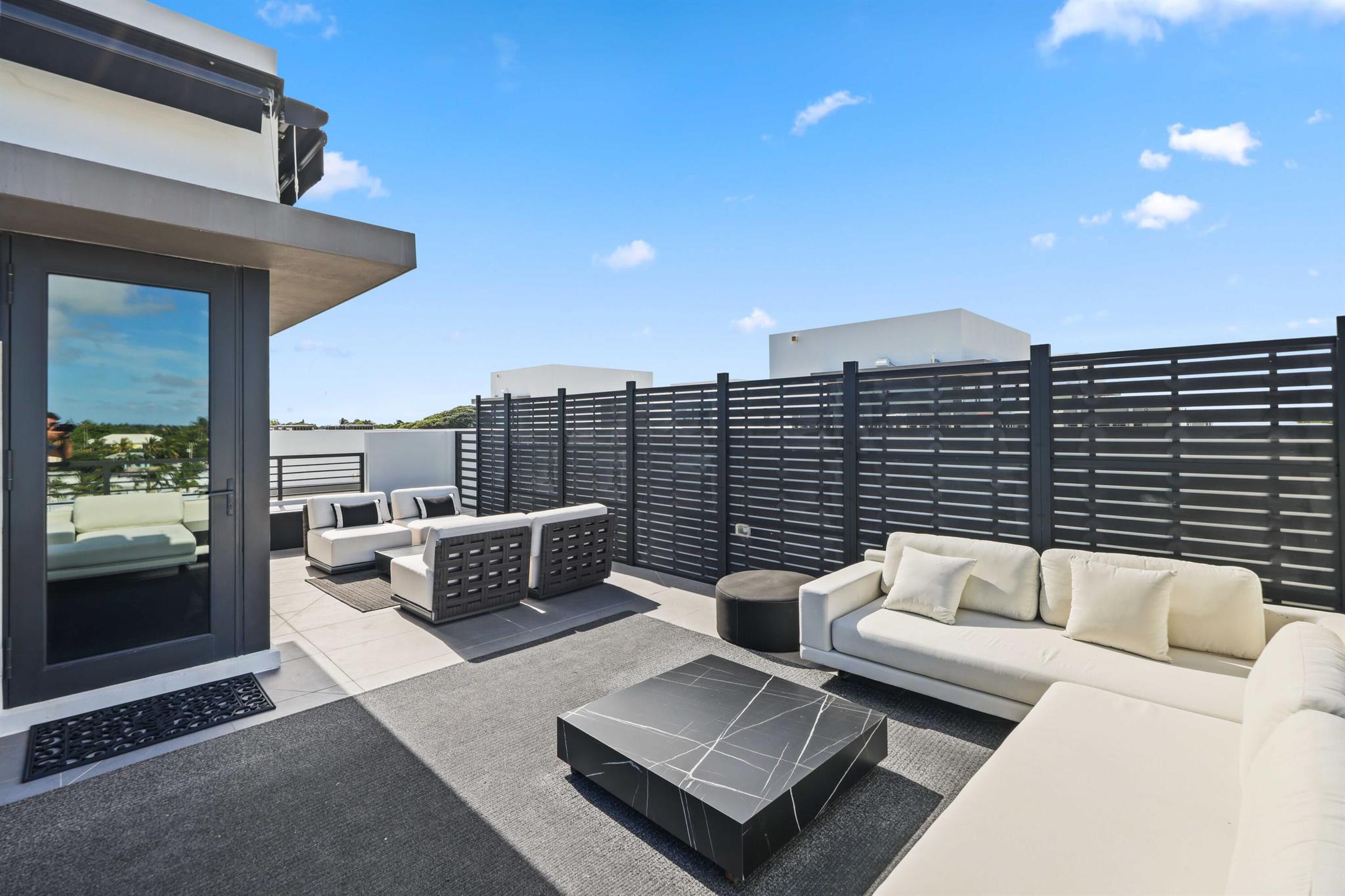 GULF STREAM VIEWS CONDO B - Residential