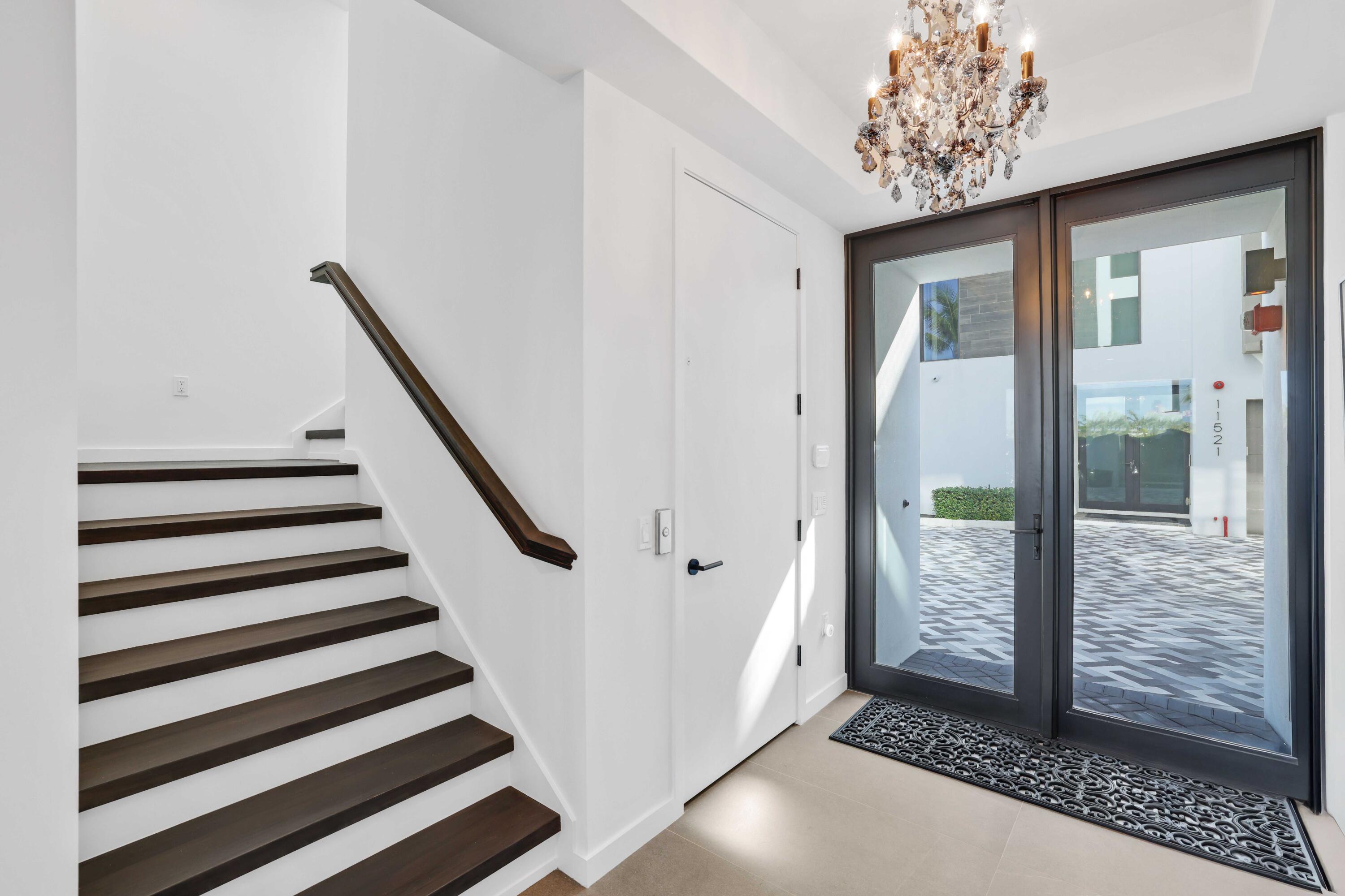 GULF STREAM VIEWS CONDO BLDG 4 - Residential