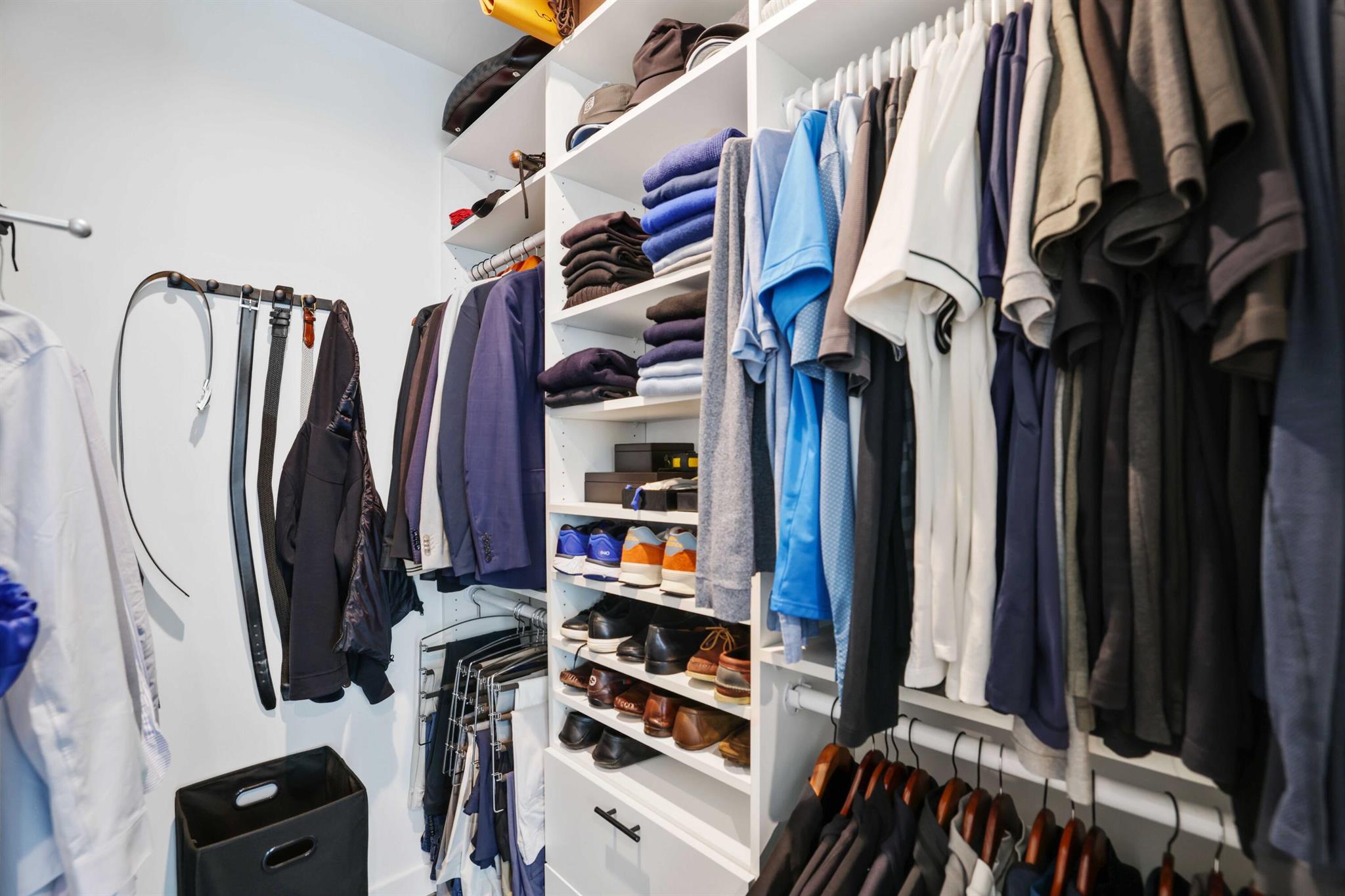 GULF STREAM VIEWS CONDO B - Residential