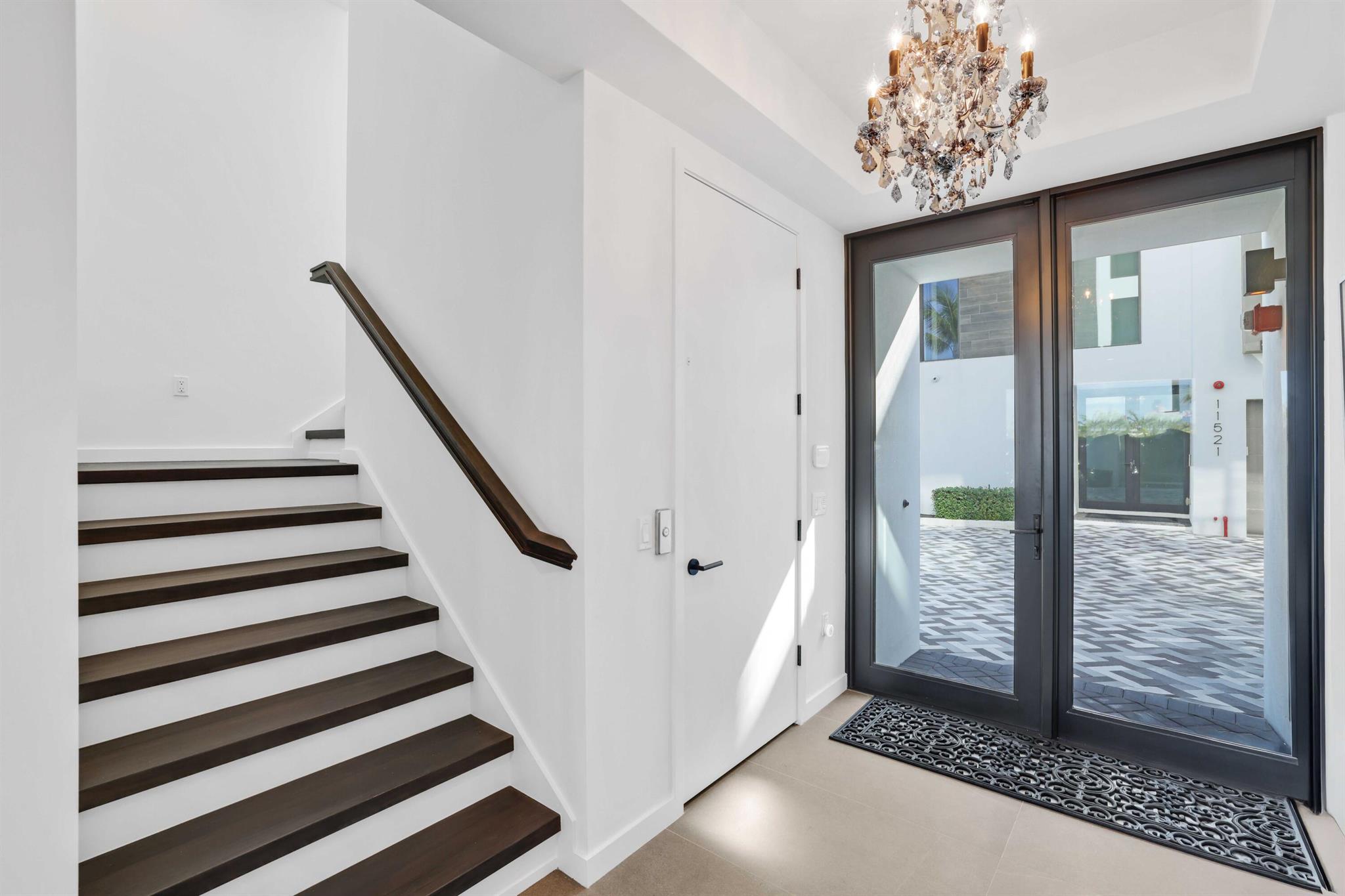 GULF STREAM VIEWS CONDO B - Residential