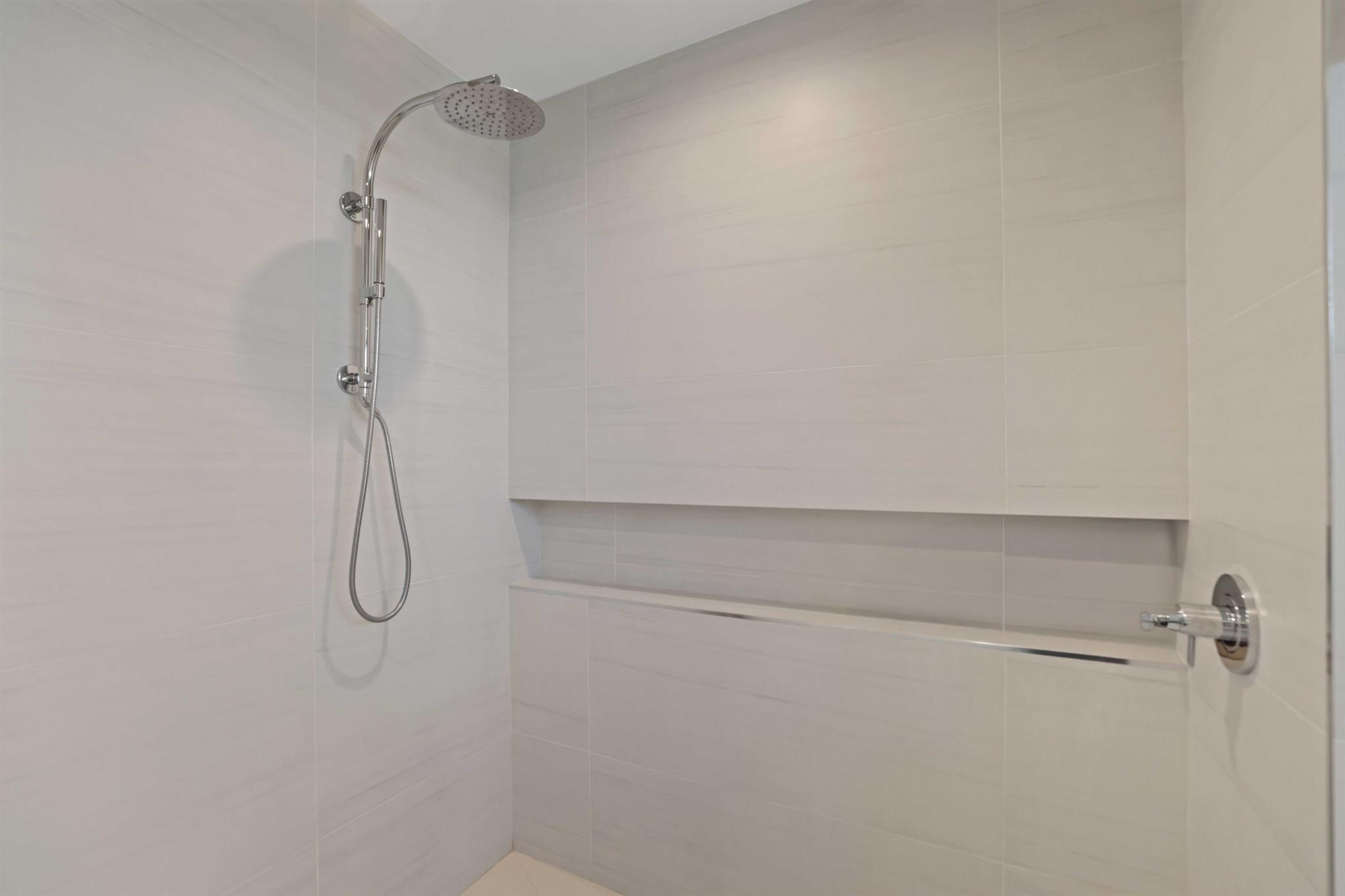 GULF STREAM VIEWS CONDO B - Residential