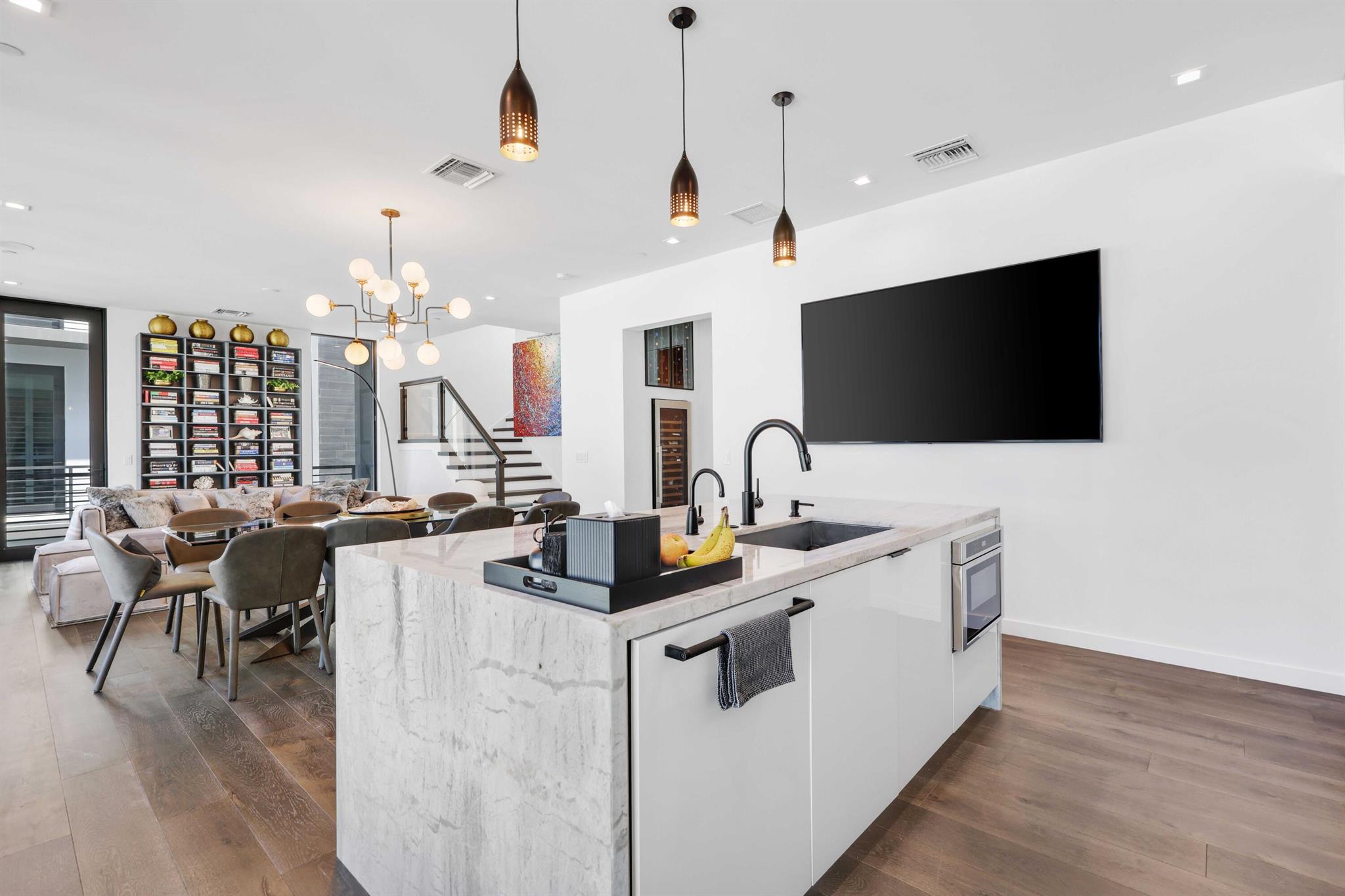 GULF STREAM VIEWS CONDO B - Residential