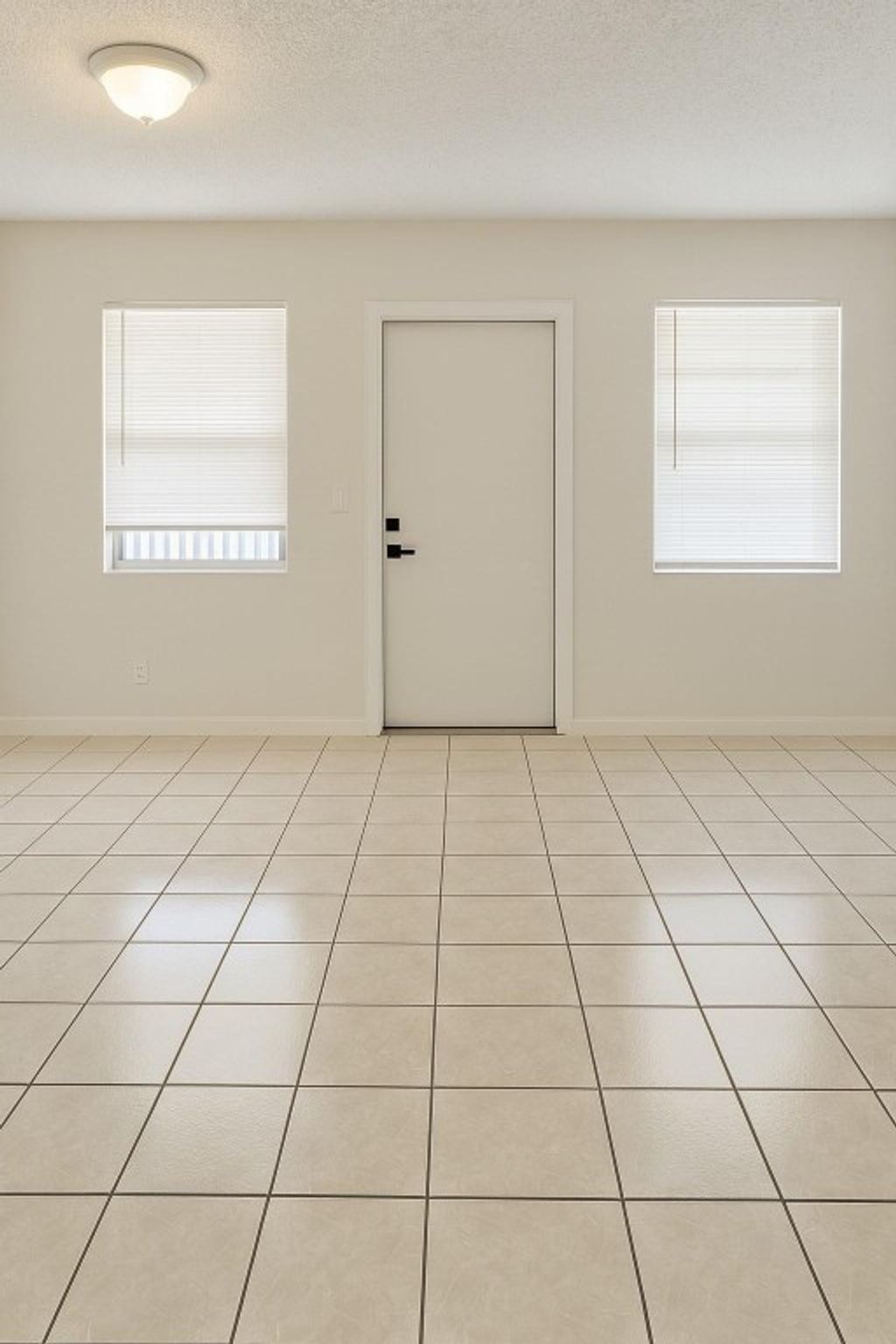 Photo of 1151 NE 17th Court #24, Fort Lauderdale, FL 33305 (MLS # F10532620)