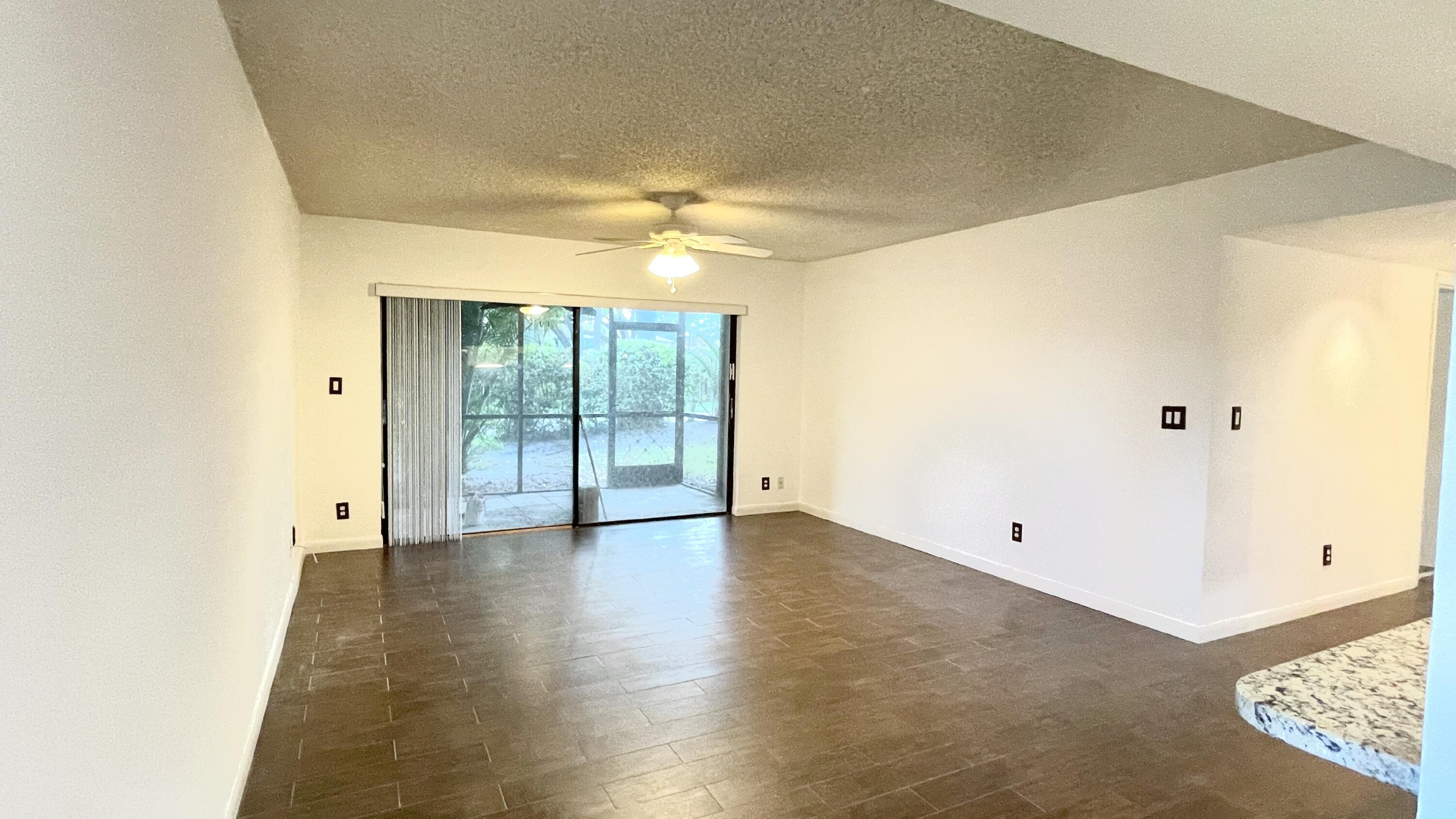 MNR FOREST CONDO I - Residential Lease