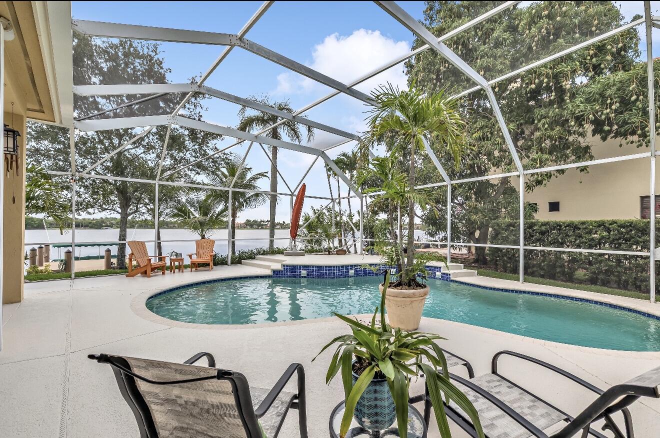 MARINERS COVE OF EAGLE LAKE - Residential