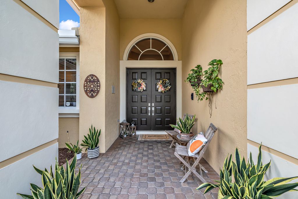 Photo of 326 NW 120th Drive, Coral Springs, FL 33071 (MLS # B26027355)