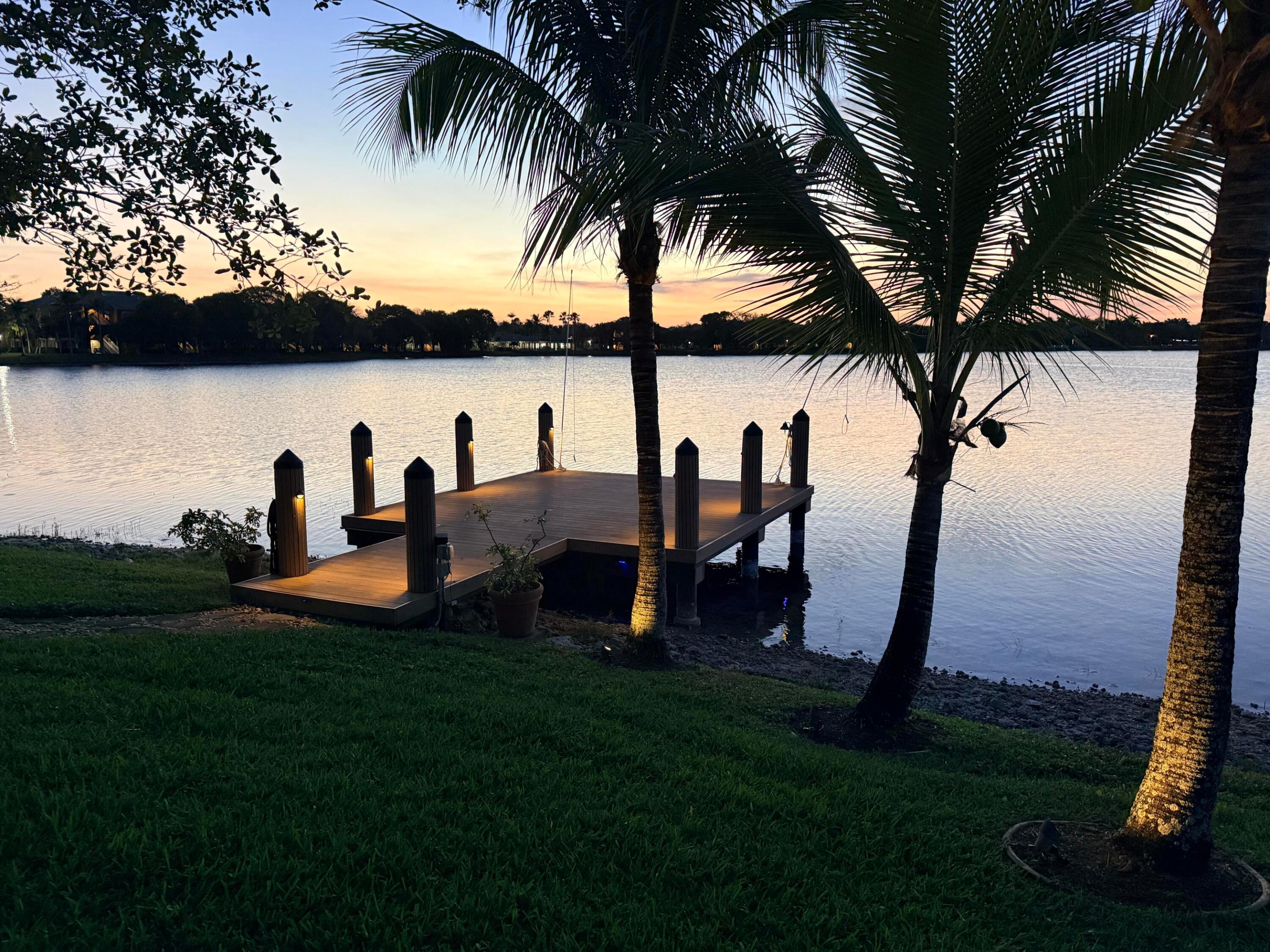MARINERS COVE OF EAGLE LAKE - Residential