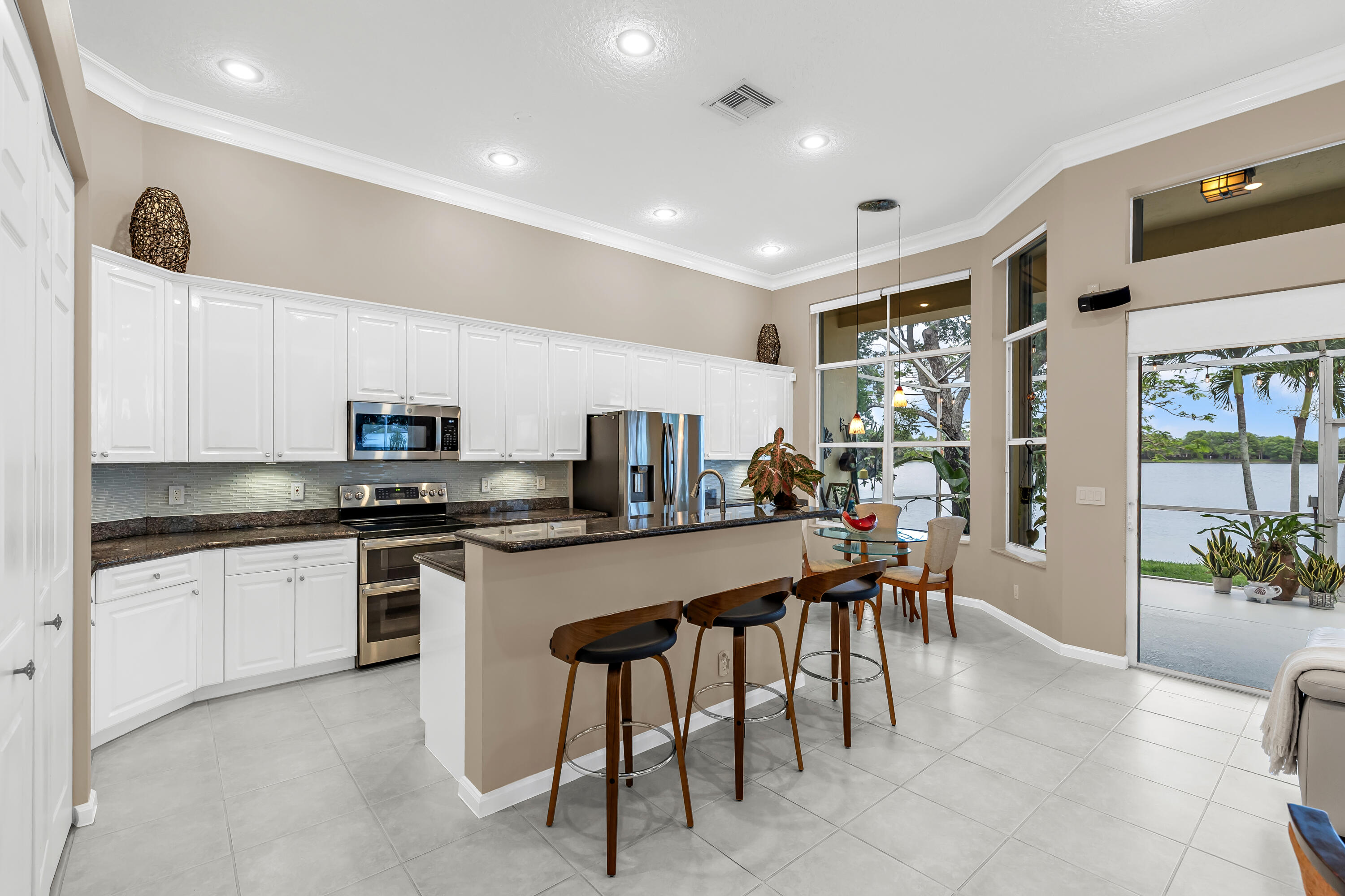 MARINERS COVE OF EAGLE LAKE - Residential