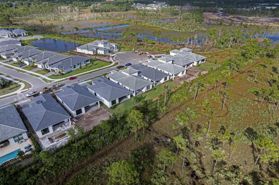 Cove Royale - Residential