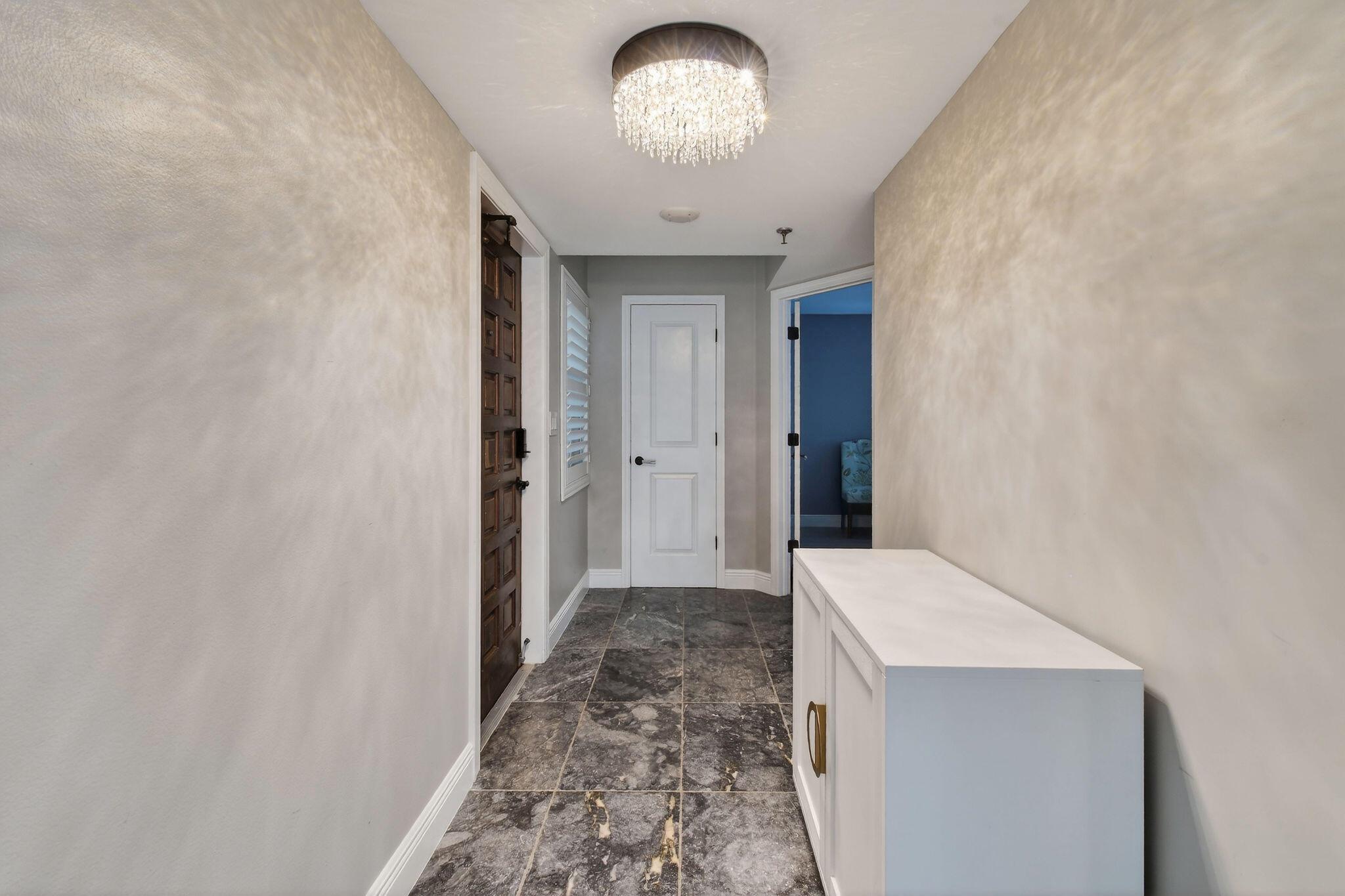 EVERGLADES OF NORTH PALM - Residential Lease