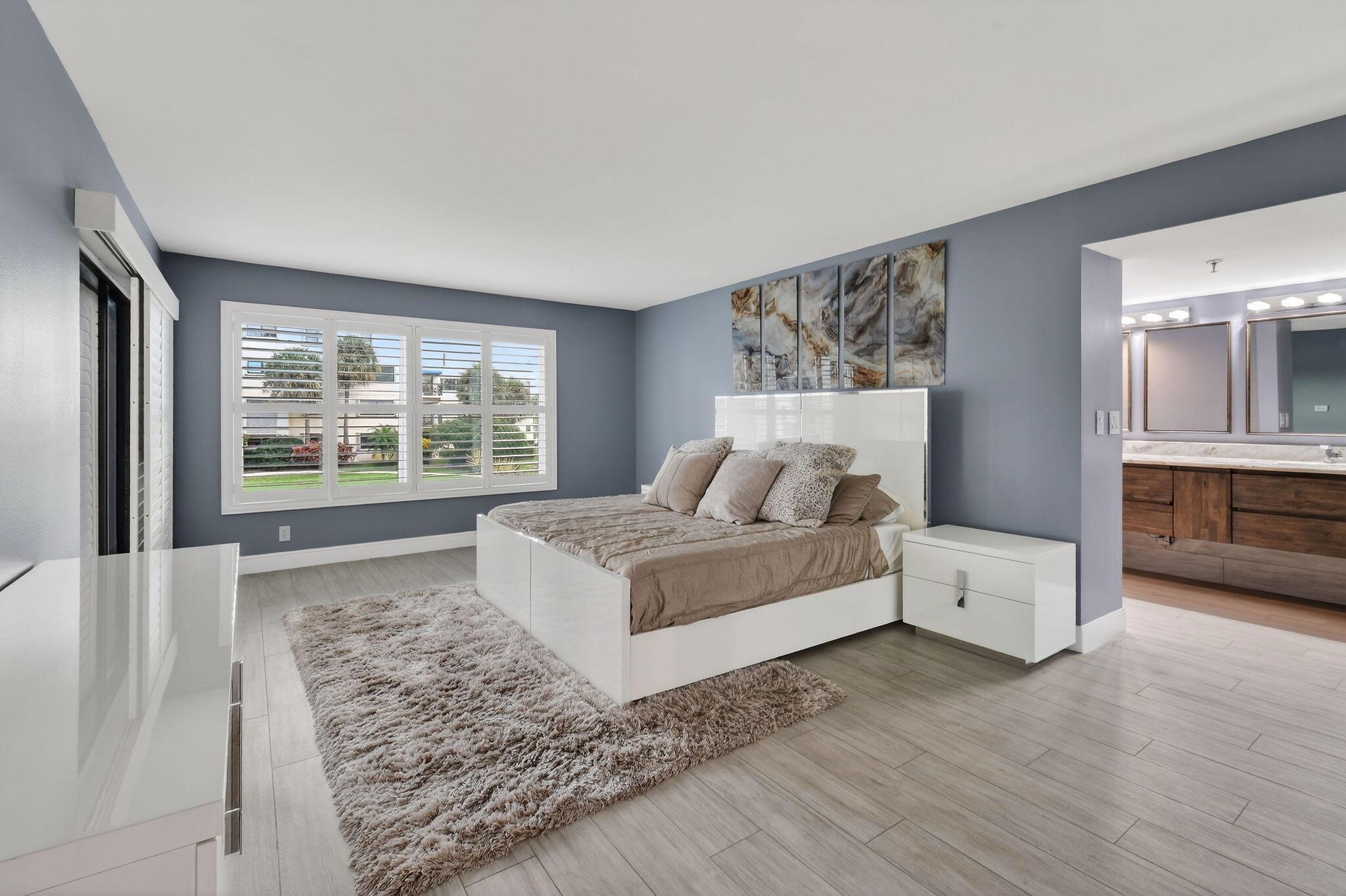 EVERGLADES OF NORTH PALM - Residential Lease