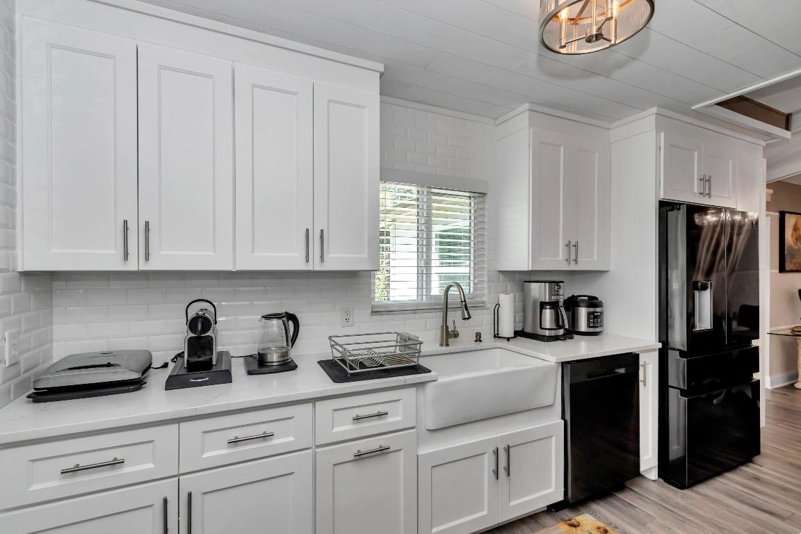 SILVER SPRINGS SHORES UNIT 28 - Residential