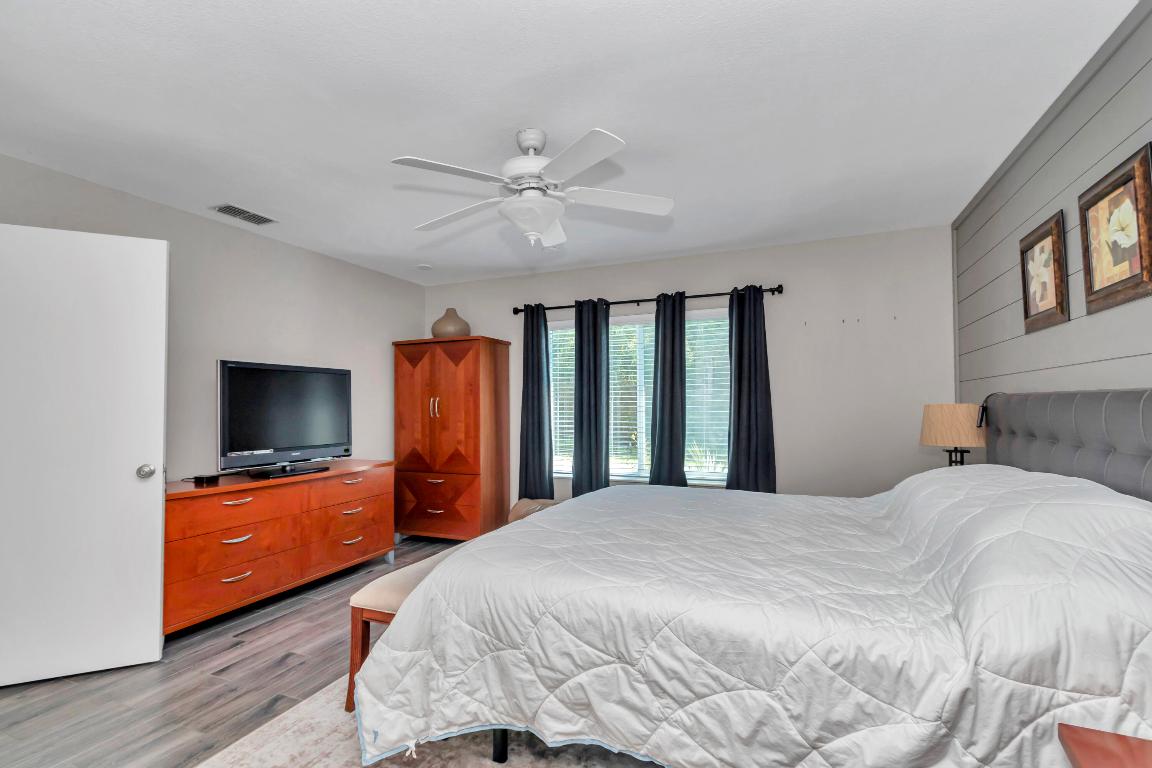 SILVER SPRINGS SHORES UNIT 28 - Residential